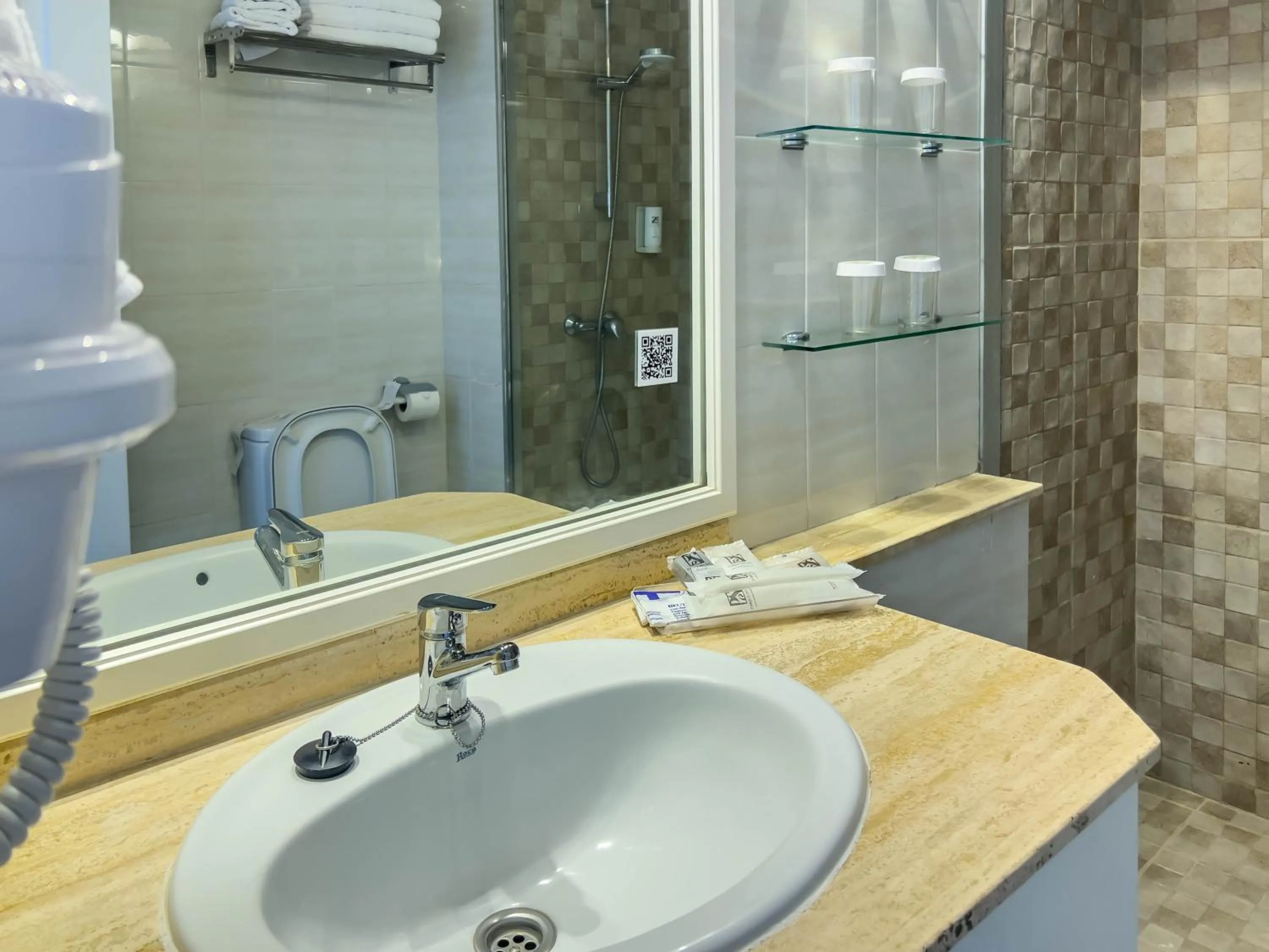 Bathroom in Apartamentos Parque del Sol