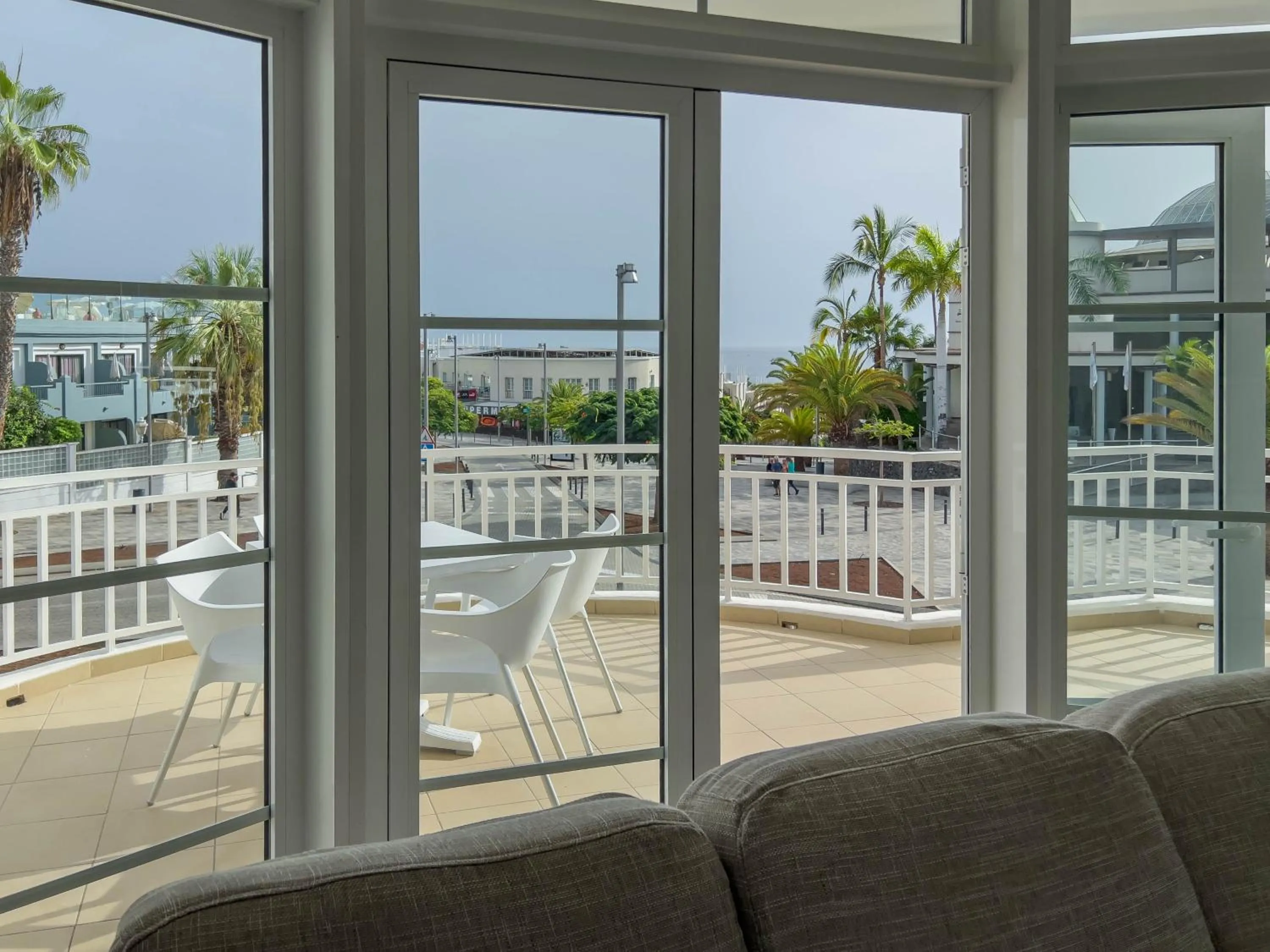 Balcony/Terrace in Apartamentos Parque del Sol