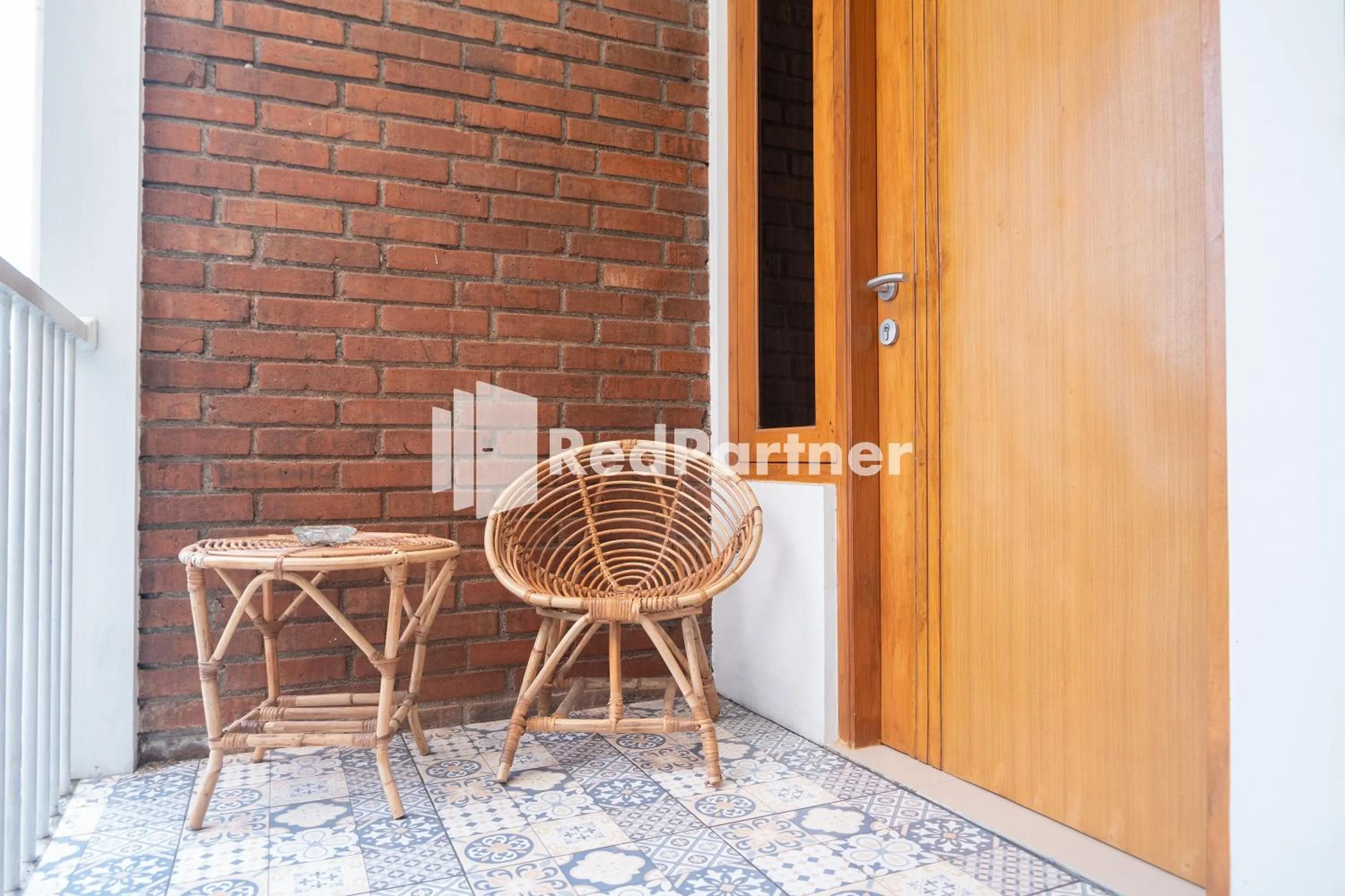 Seating area in Twin House near UII Yogyakarta Mitra RedDoorz