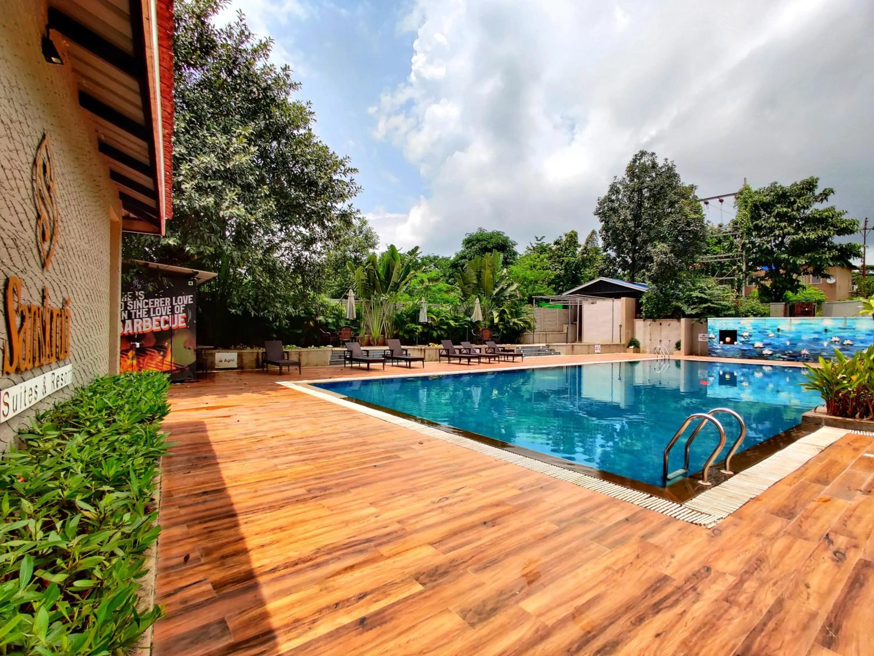 Swimming pool in Pushpam Sanskruti Resort Karjat