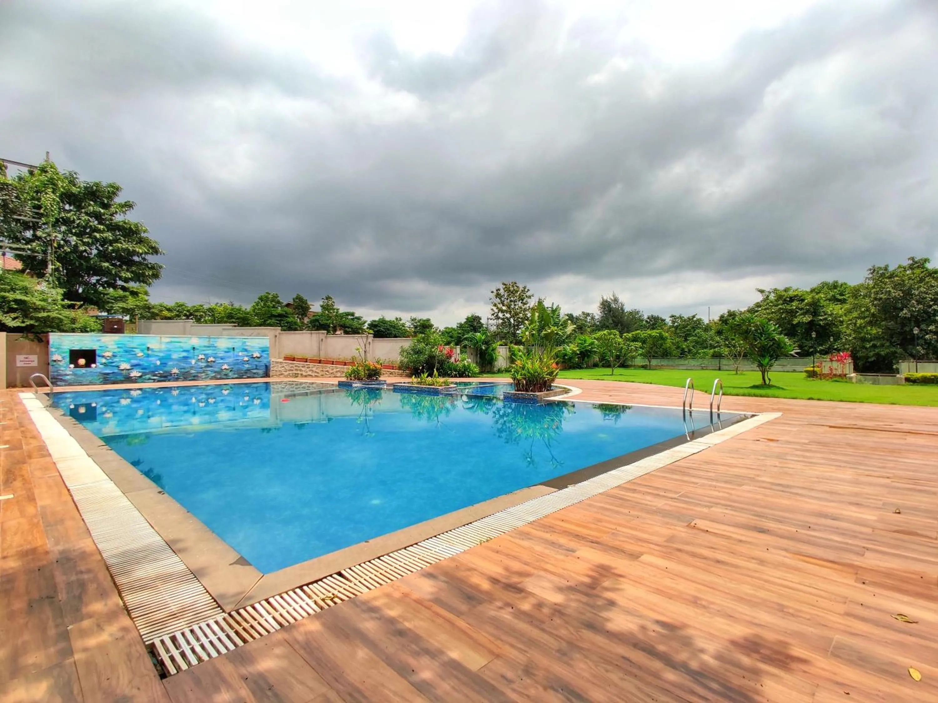 Swimming pool in Pushpam Sanskruti Resort Karjat