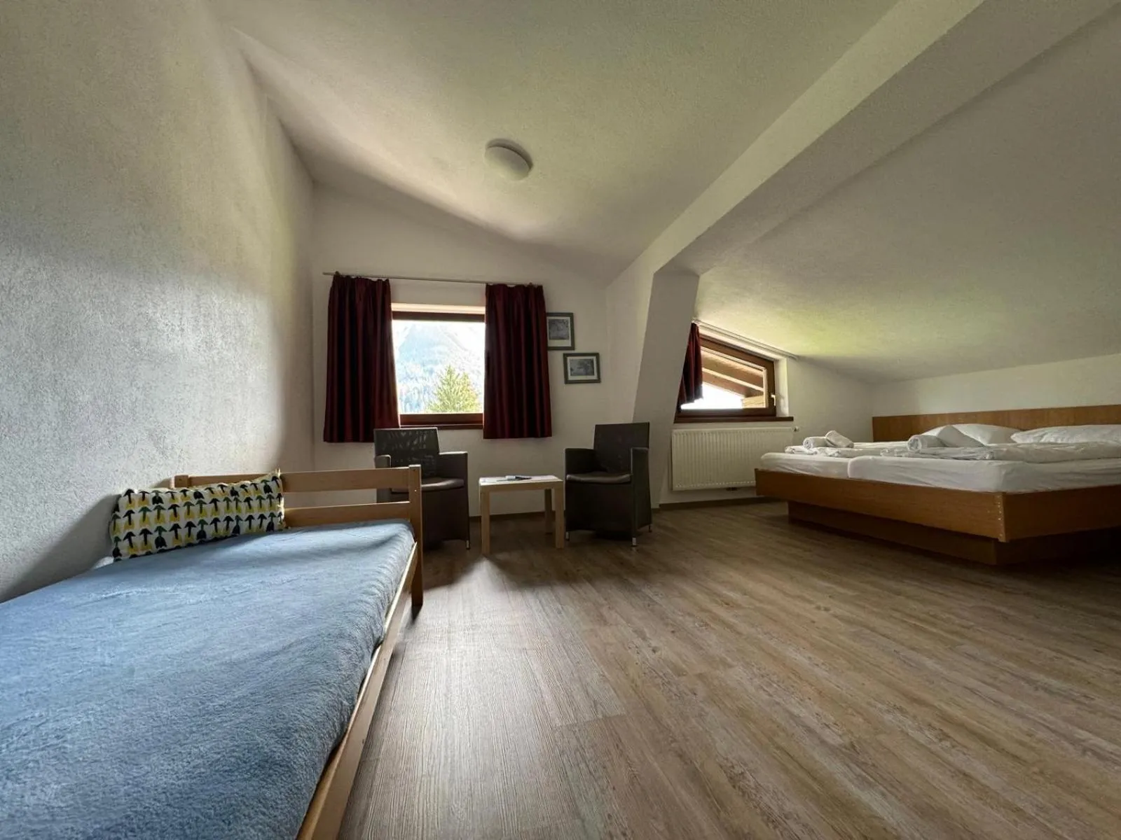 Photo of the whole room in Sonnenburg Hotel