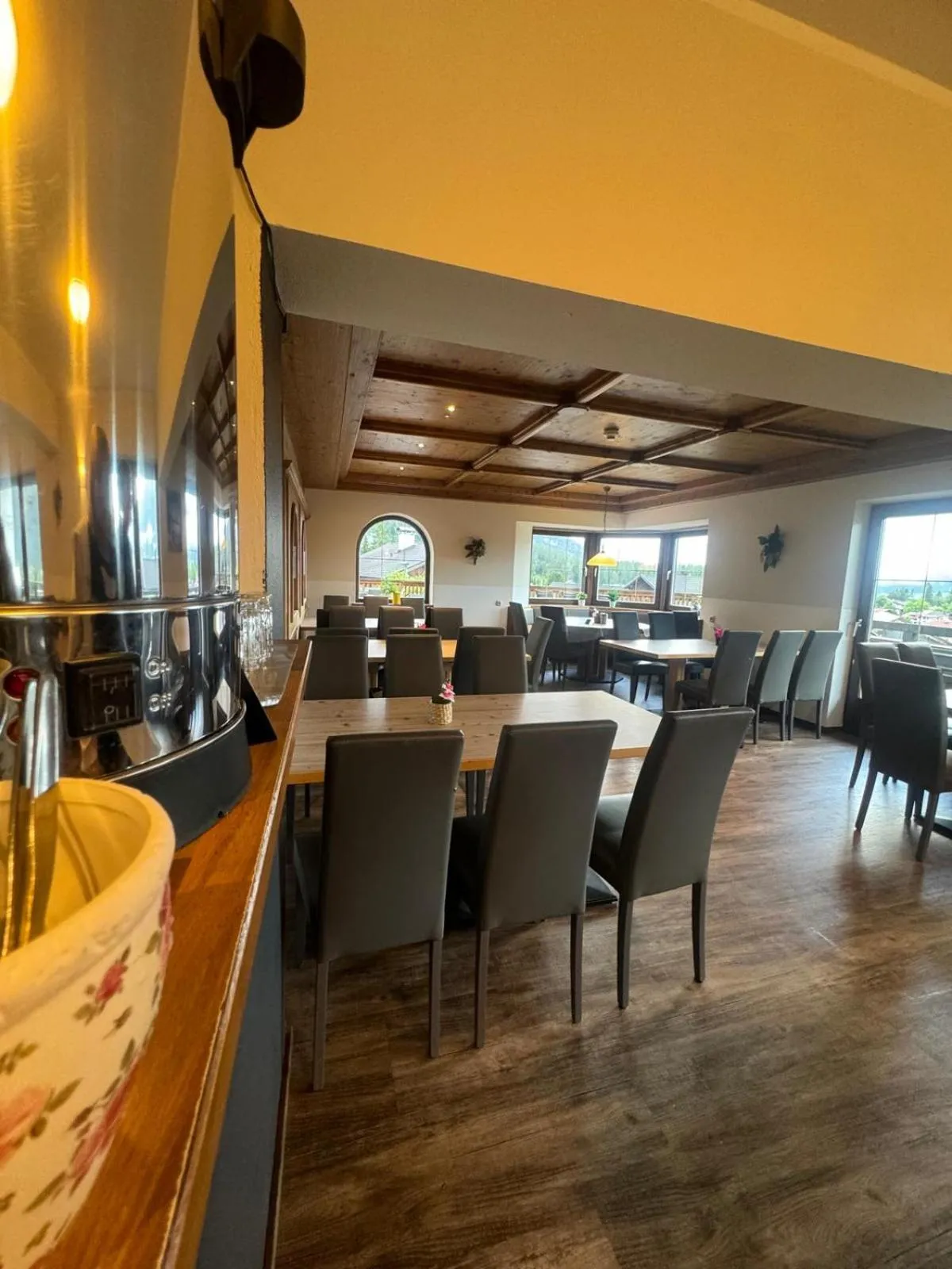 Breakfast in Sonnenburg Hotel