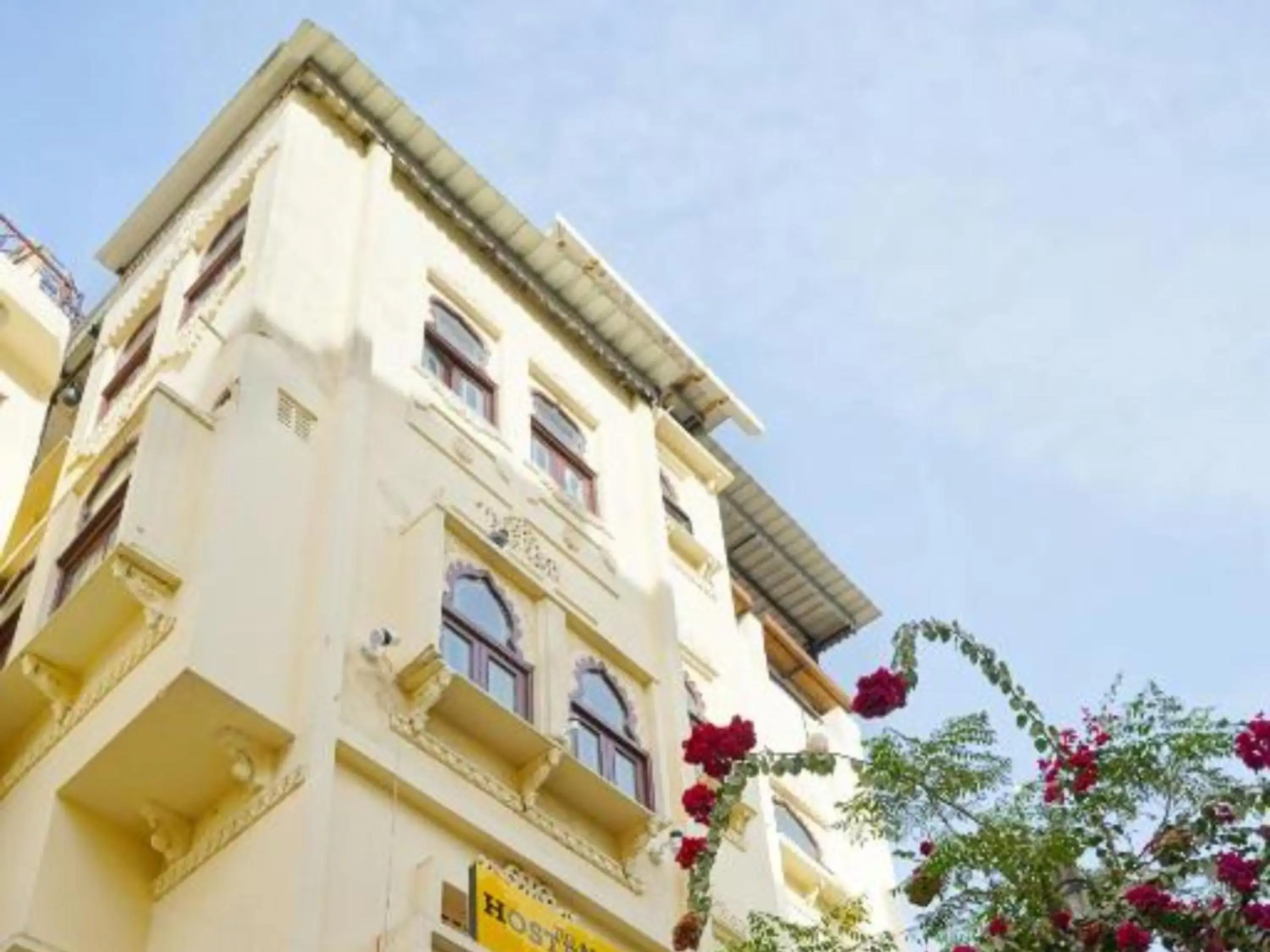 Property building in The Hosteller Udaipur Property building in The Hosteller Udaipur