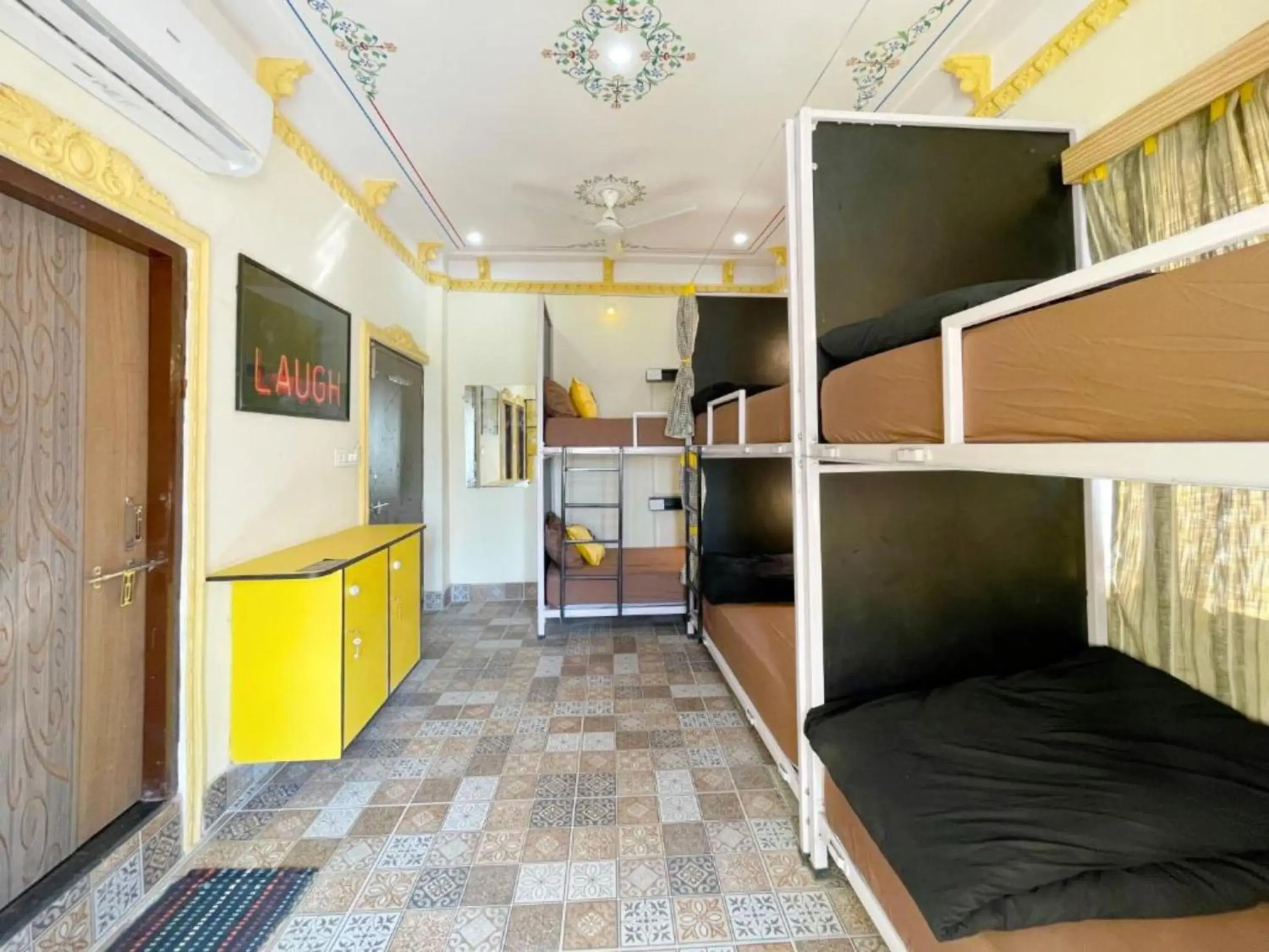 Bed in The Hosteller Udaipur Bed in The Hosteller Udaipur