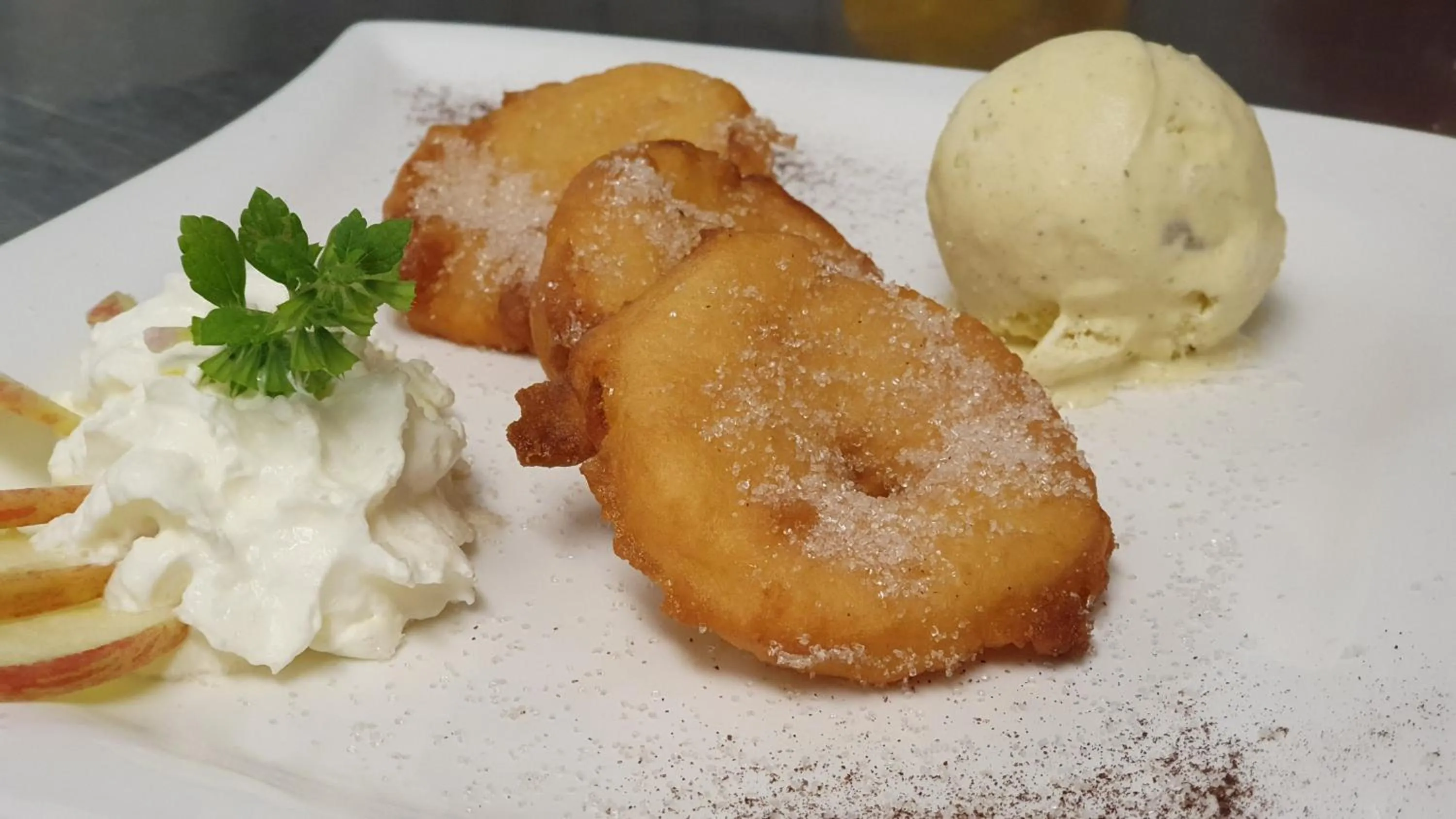 Restaurant/places to eat in Hotel zum Bräu