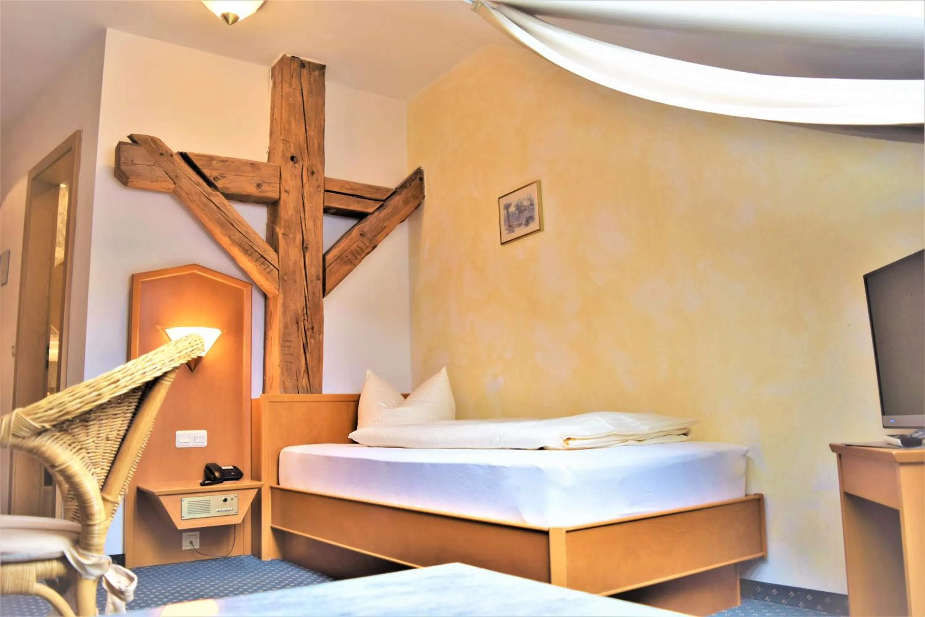 Bed in Hotel zum Bräu