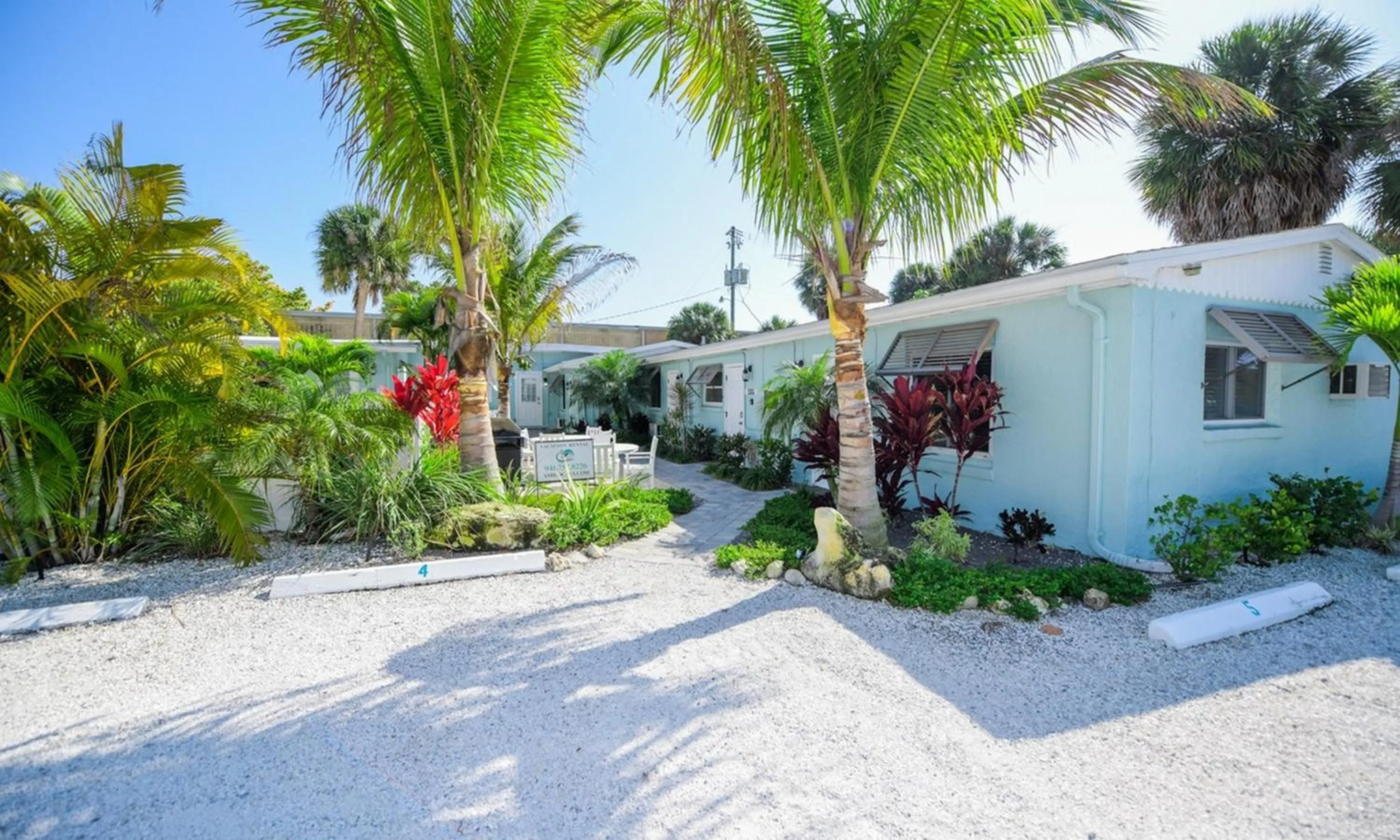 Property building in Driftwood at Anna Maria Island Inn