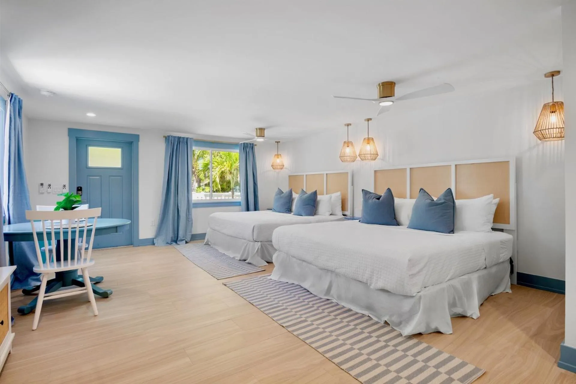 Bed in Driftwood at Anna Maria Island Inn