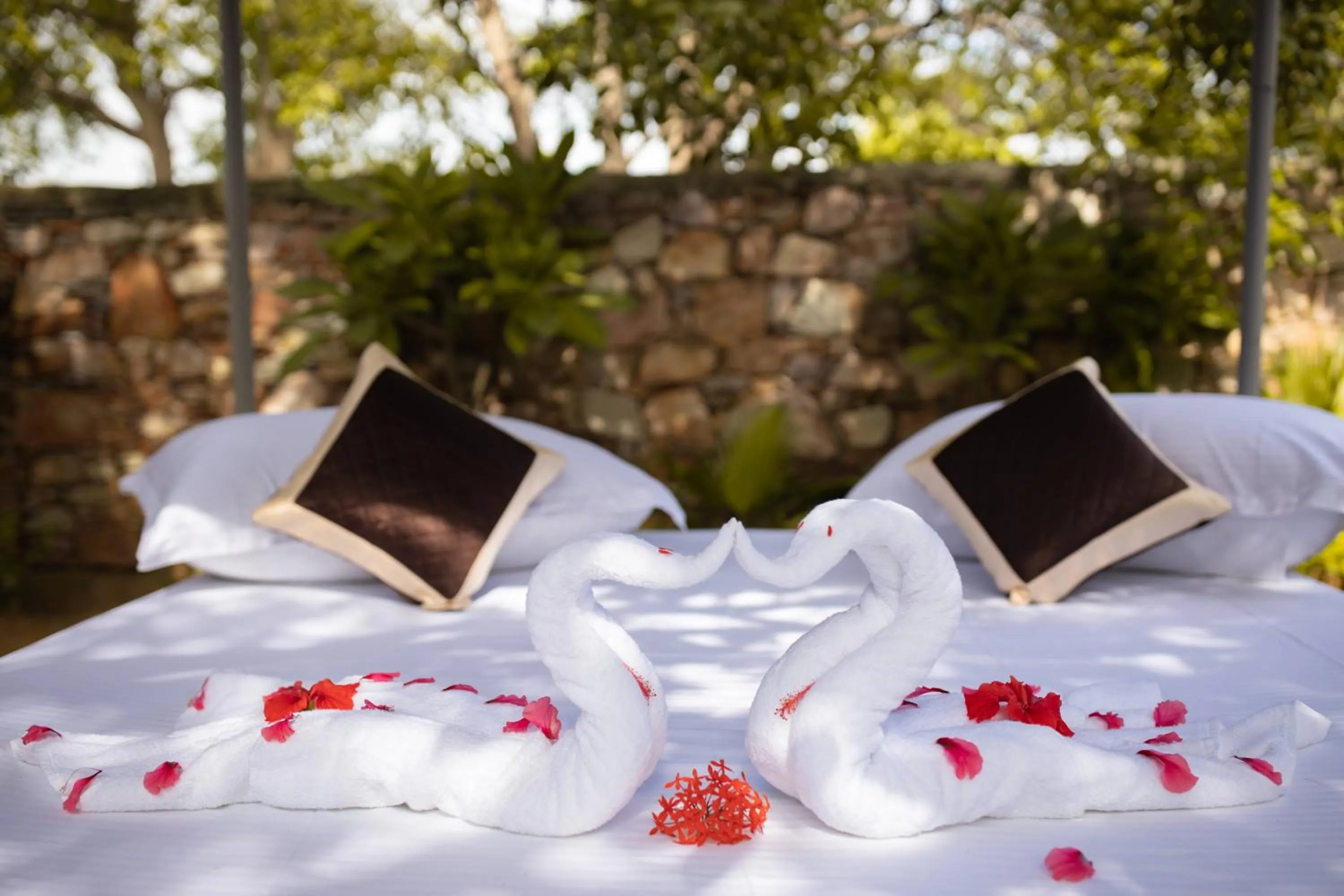 Bed in Nature Village Resort