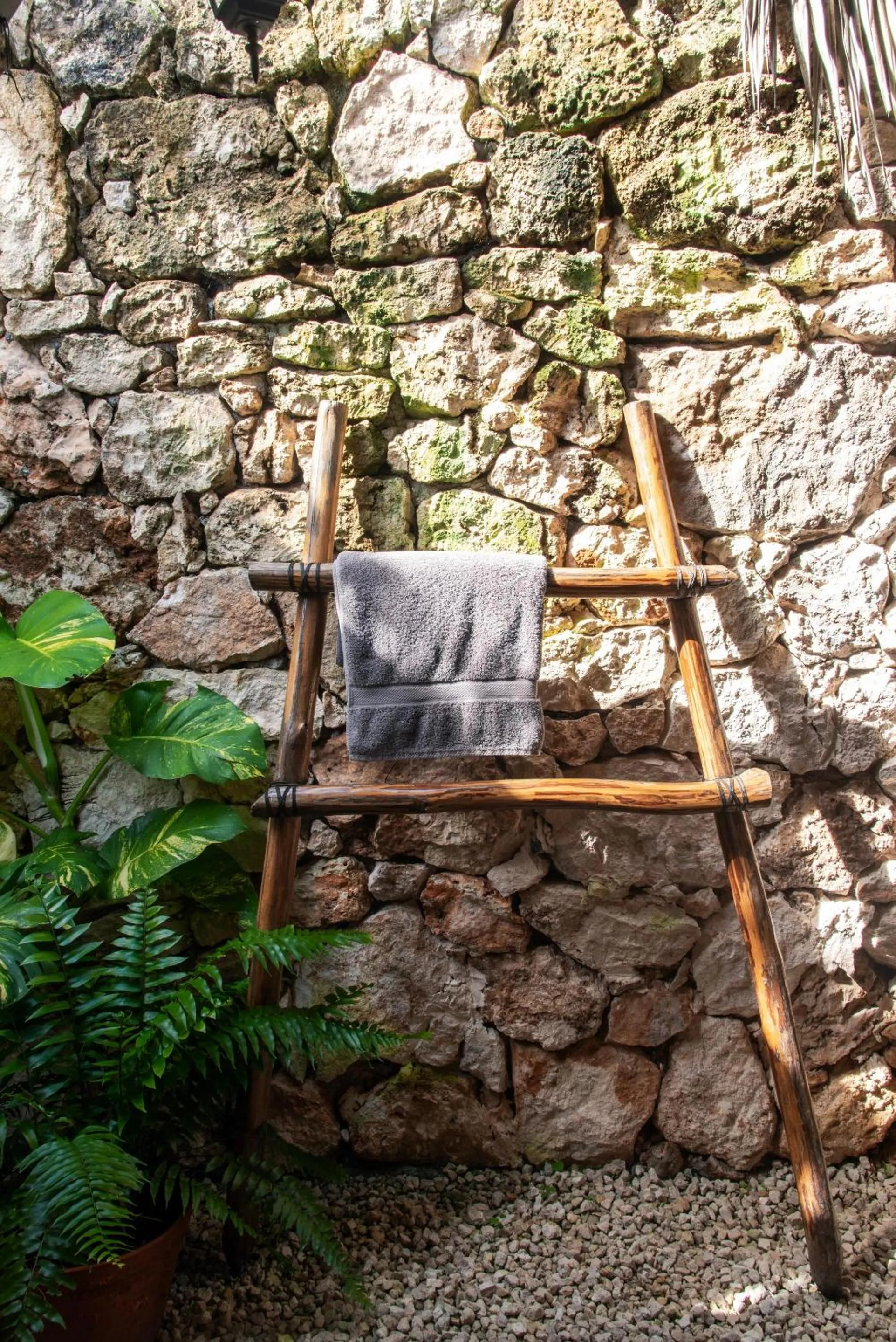 Decorative detail in Azul Nomeolvides Bacalar - Guests Only