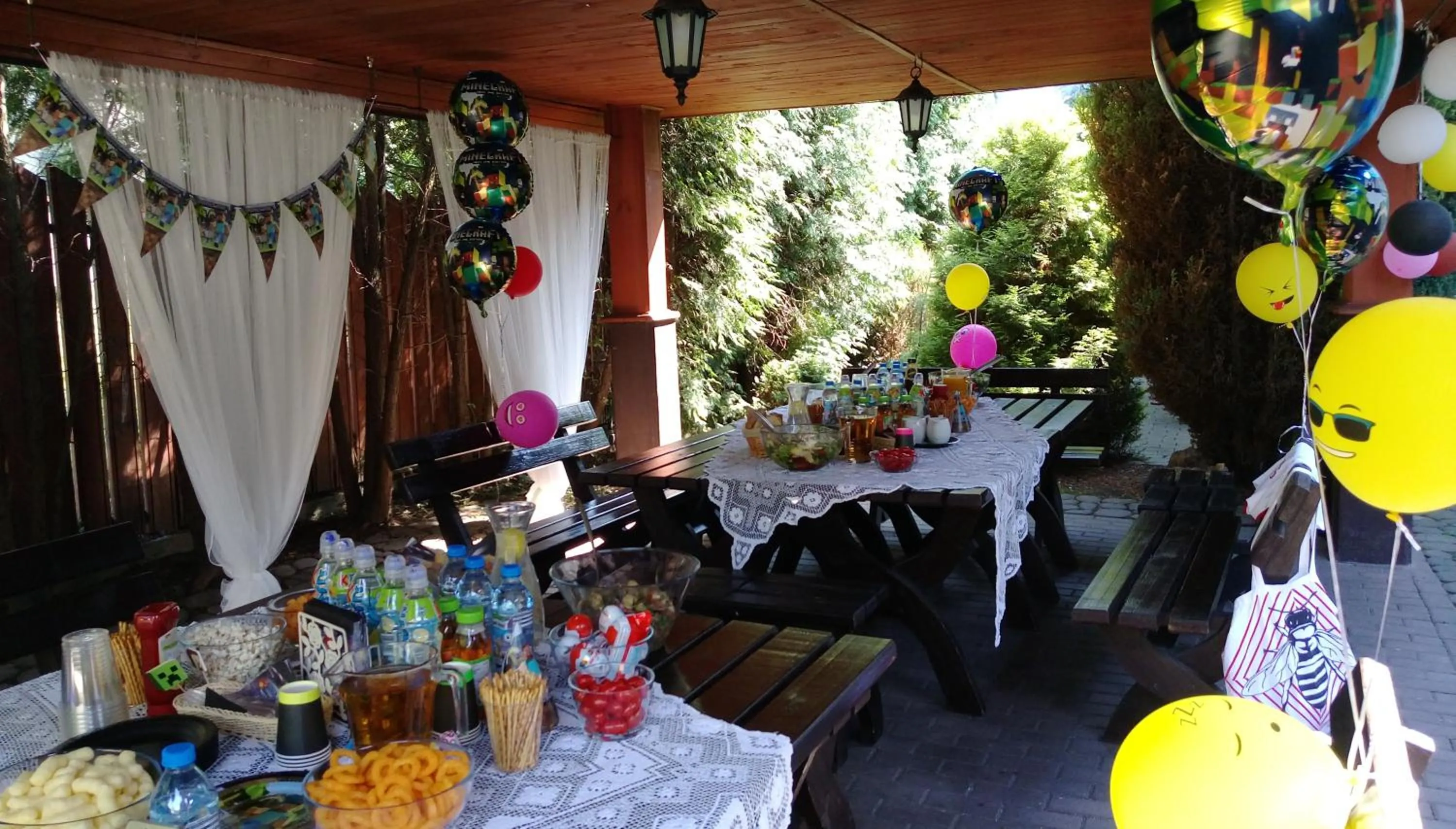 Restaurant/places to eat in Dworek Złoty Róg Hotel i Restauracja