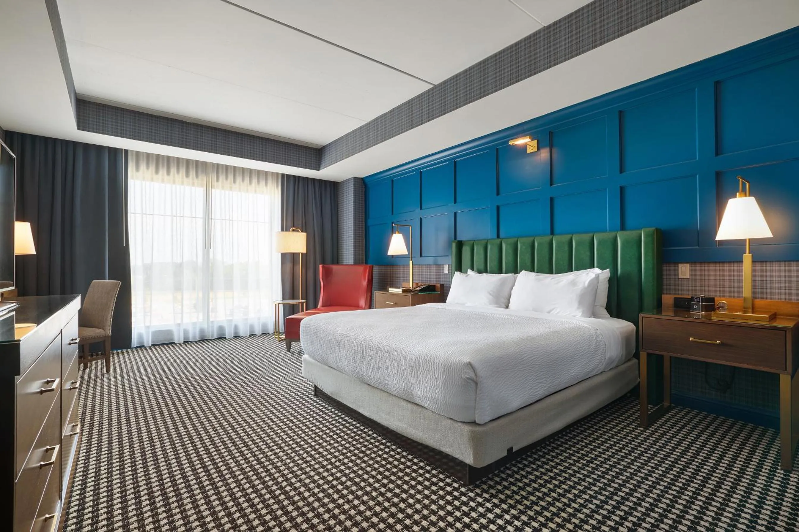 Bed in Oak Grove Racing Gaming & Hotel