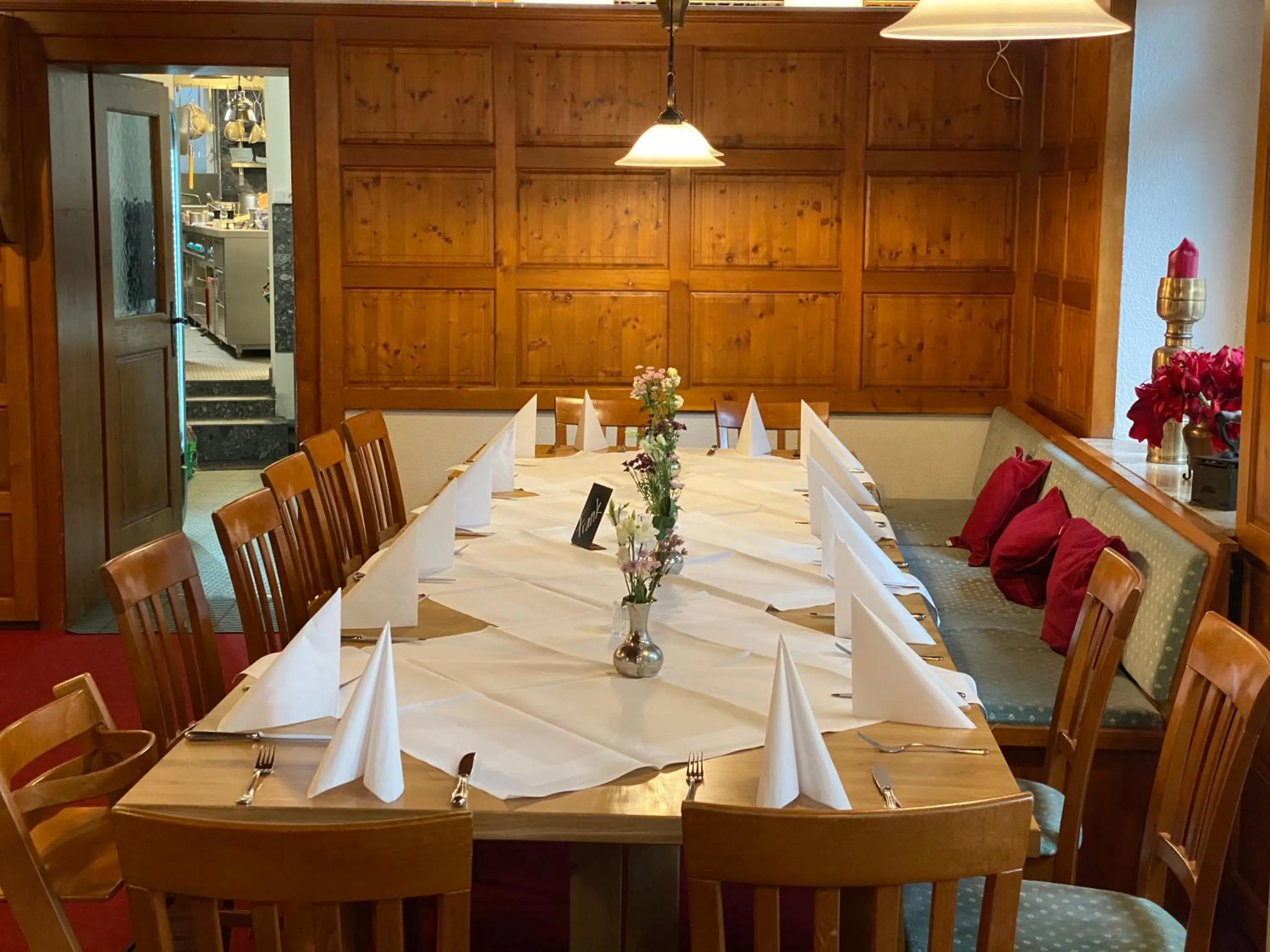 Restaurant/places to eat in Ochsen Hotel Am Mehlsack