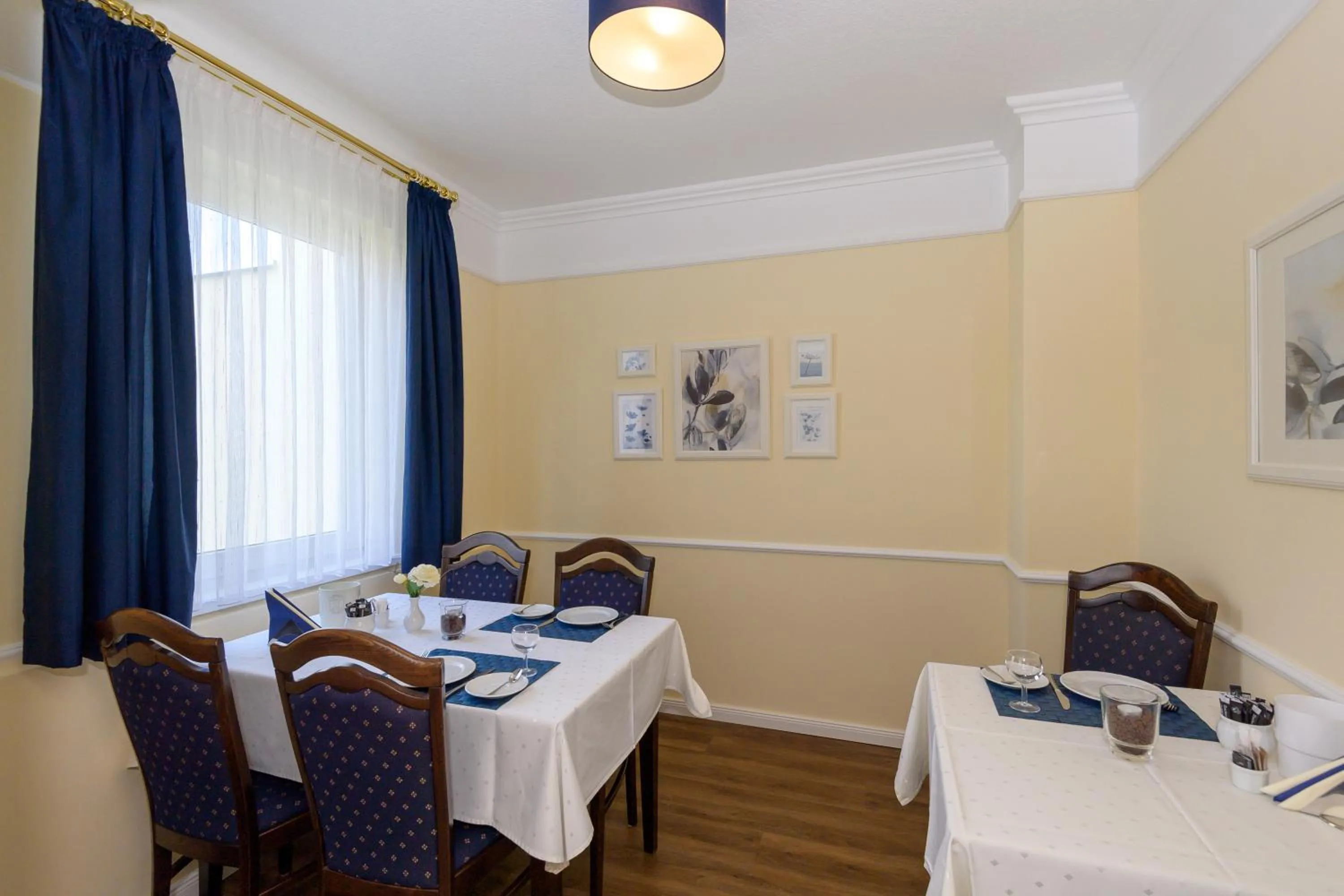 Breakfast in Bremer Apartmenthotel Superior