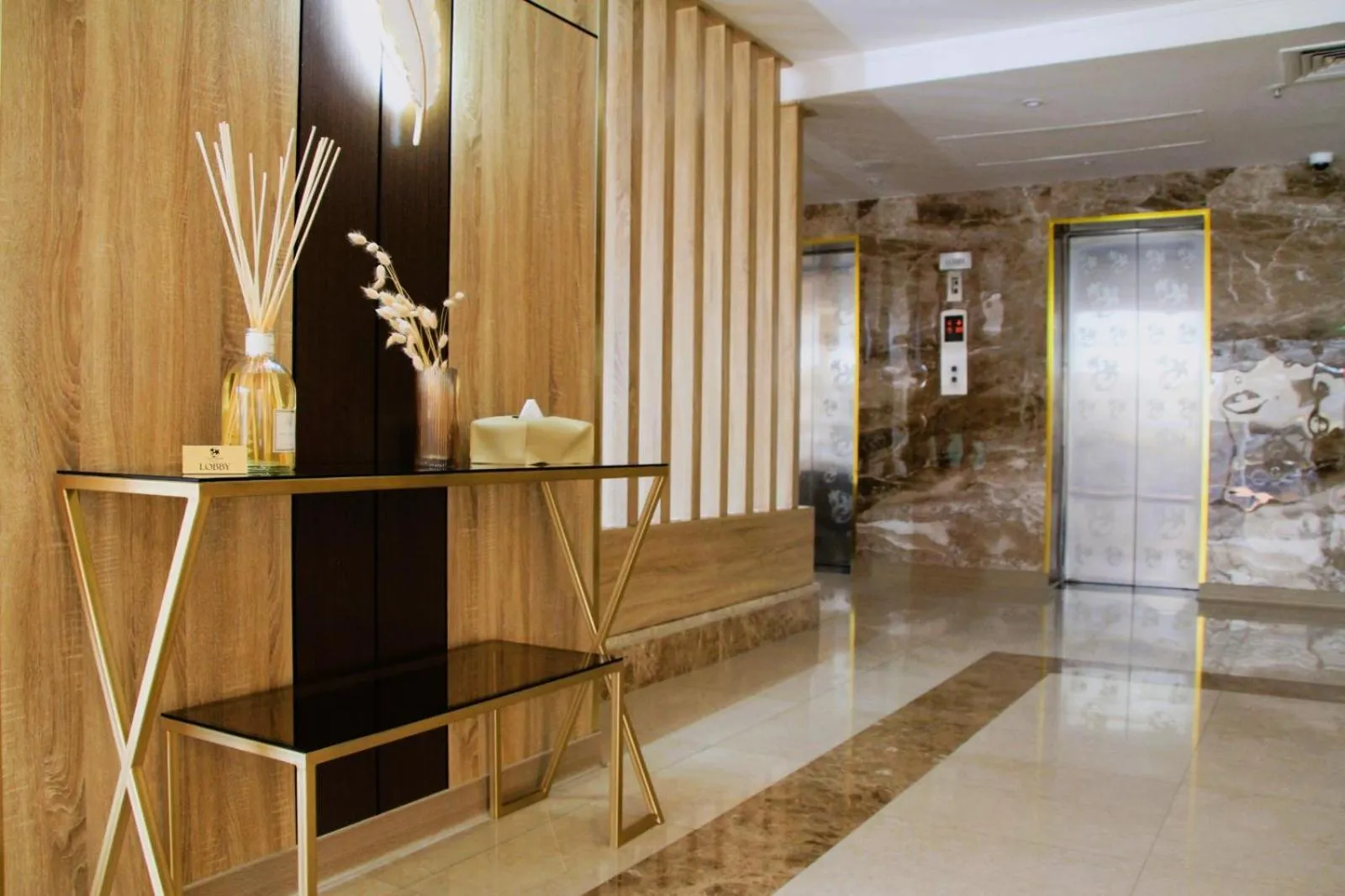 Lobby or reception in Plaza Athenee Hotel