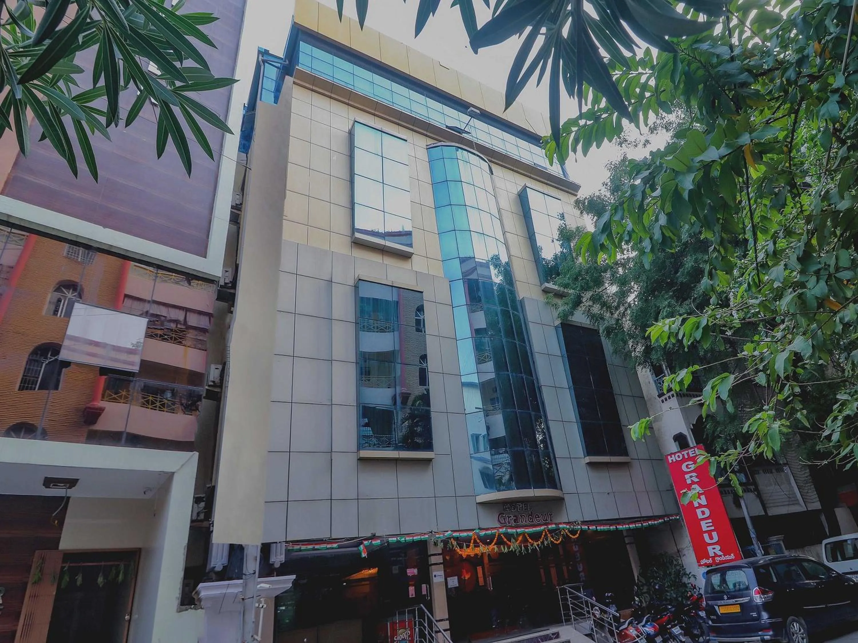 Facade/entrance in Hotel O Grandeur By orbit Hotels Near Chennai shopping mall