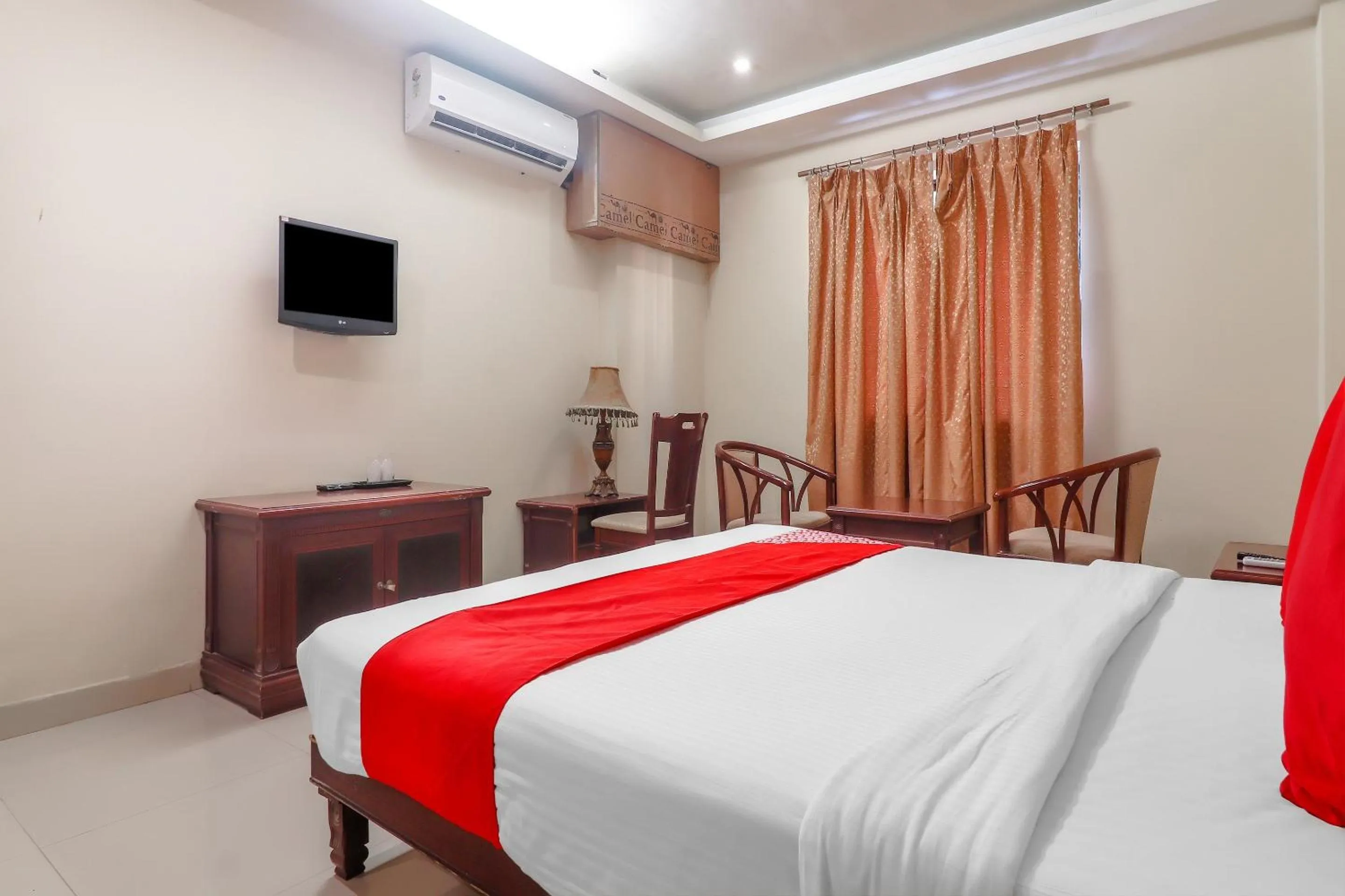 Bedroom, Bed in Hotel O Grandeur By orbit Hotels Near Chennai shopping mall