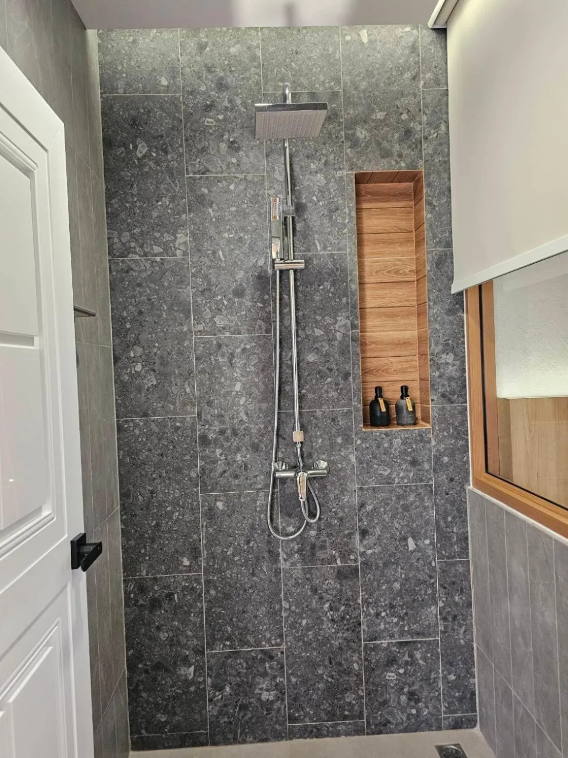 Shower in Soidao Good View Resort