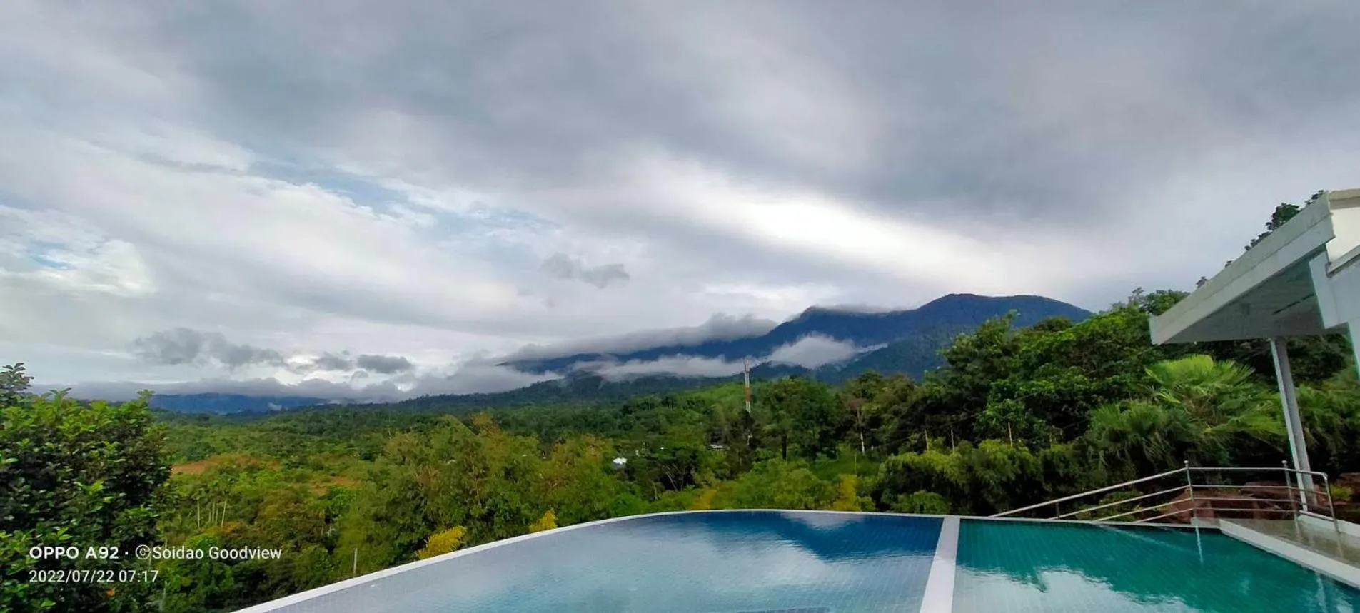Swimming pool in Soidao Good View Resort