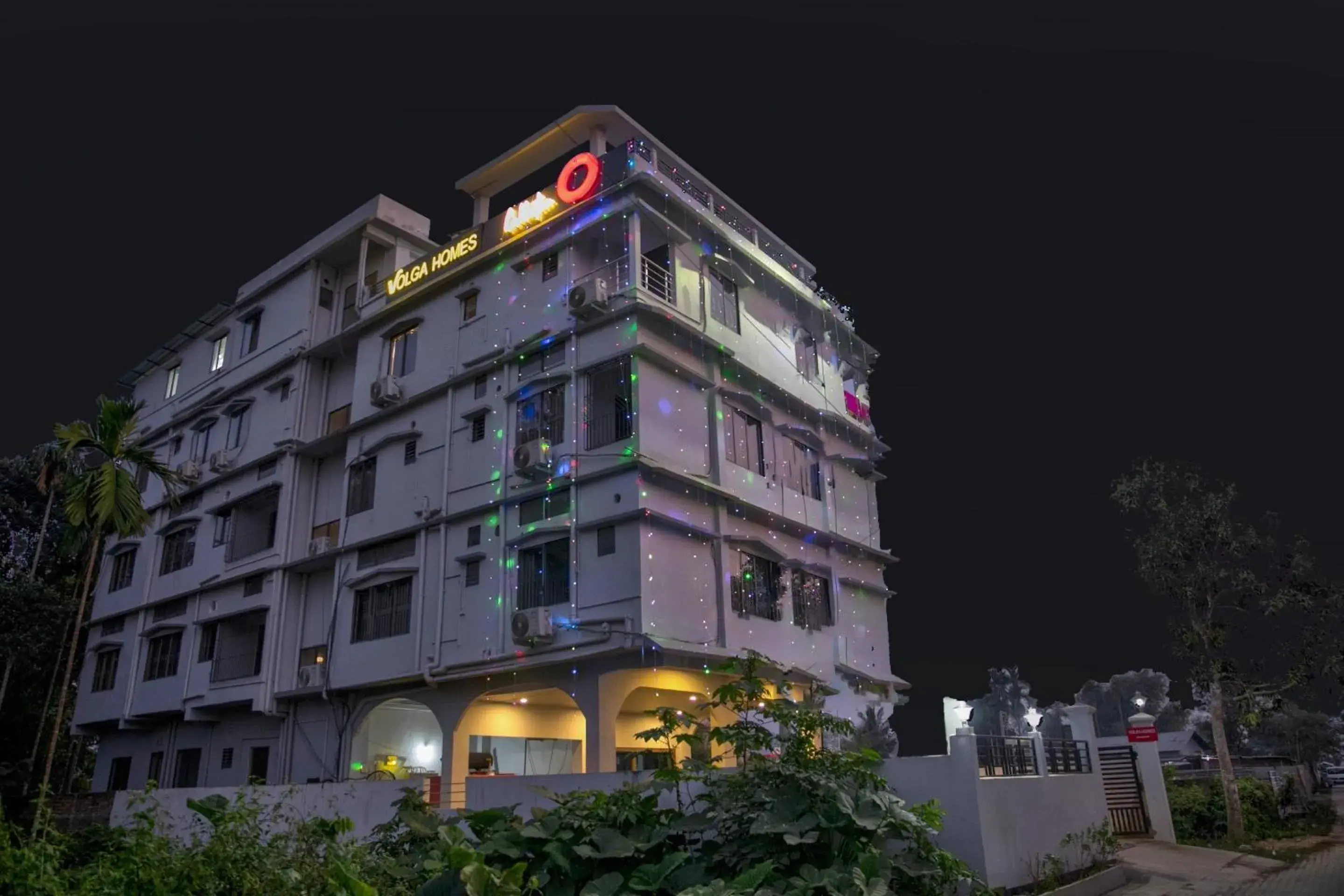 Facade/entrance in Super Townhouse Volga Homes Facade/entrance in Super Townhouse Volga Homes