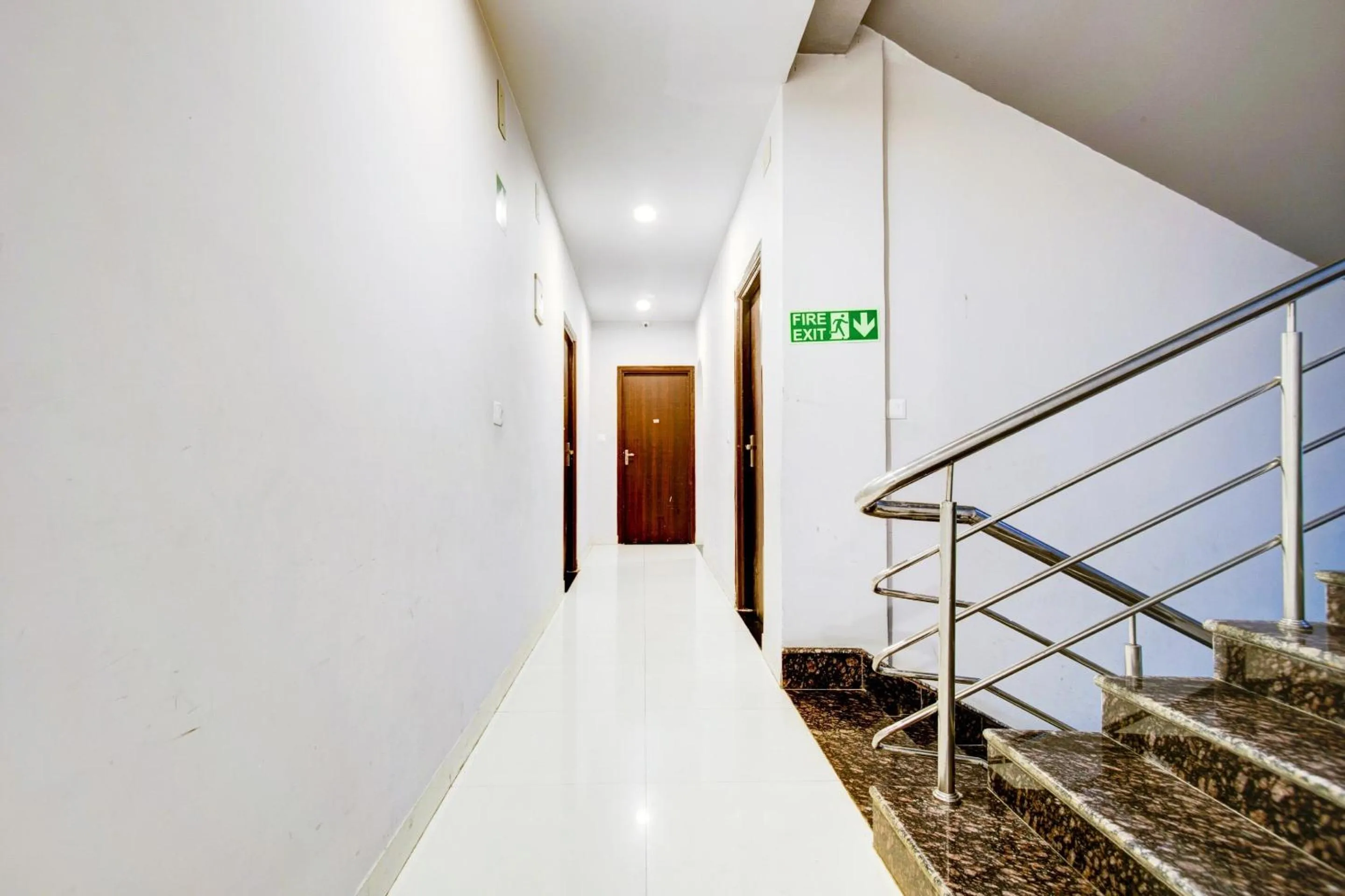 Lobby or reception in Super Townhouse Volga Homes