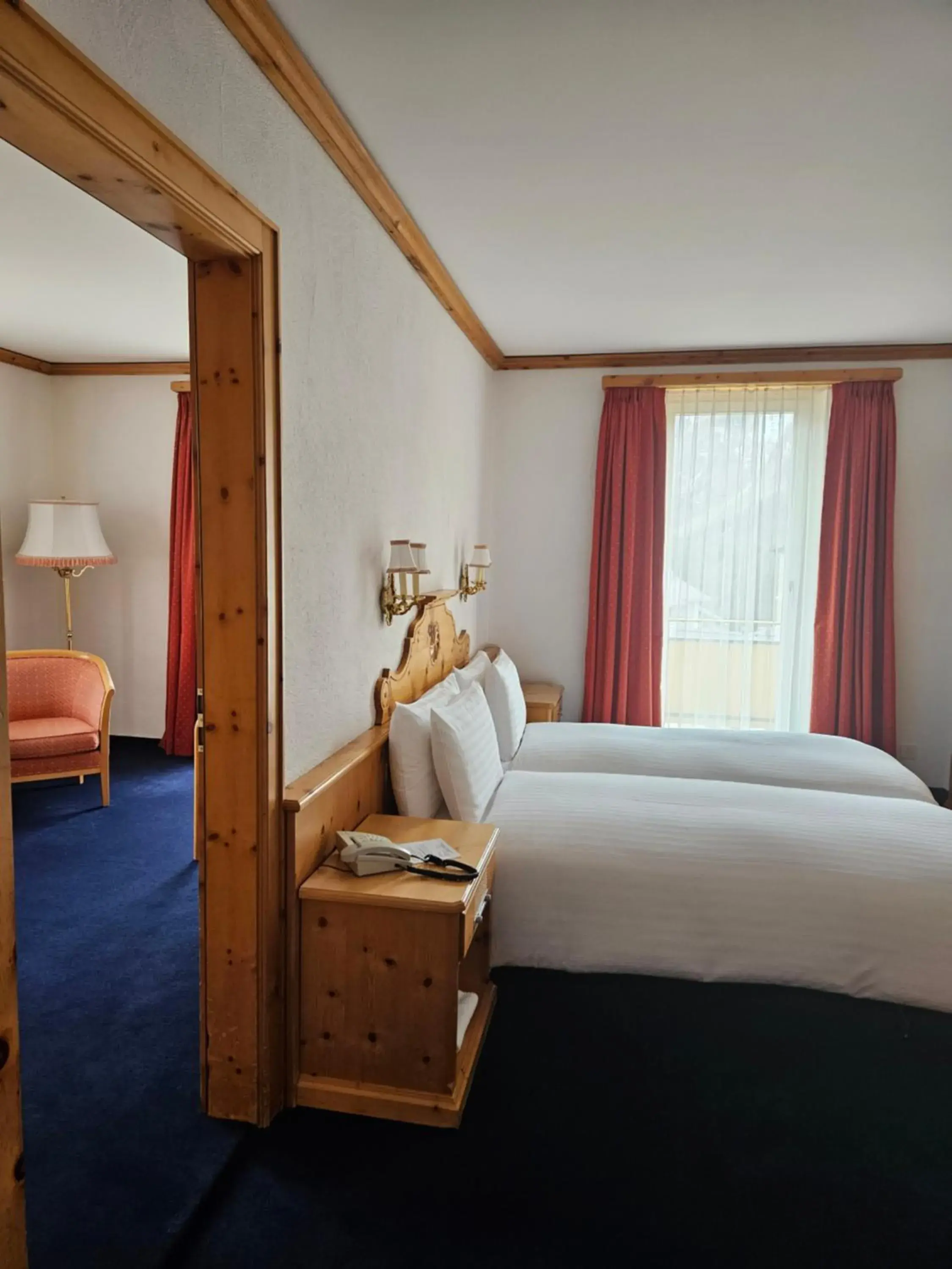 Comfort Junior Suite - single occupancy in Hotel Schweizerhof Pontresina Comfort Junior Suite - single occupancy in Hotel Schweizerhof Pontresina