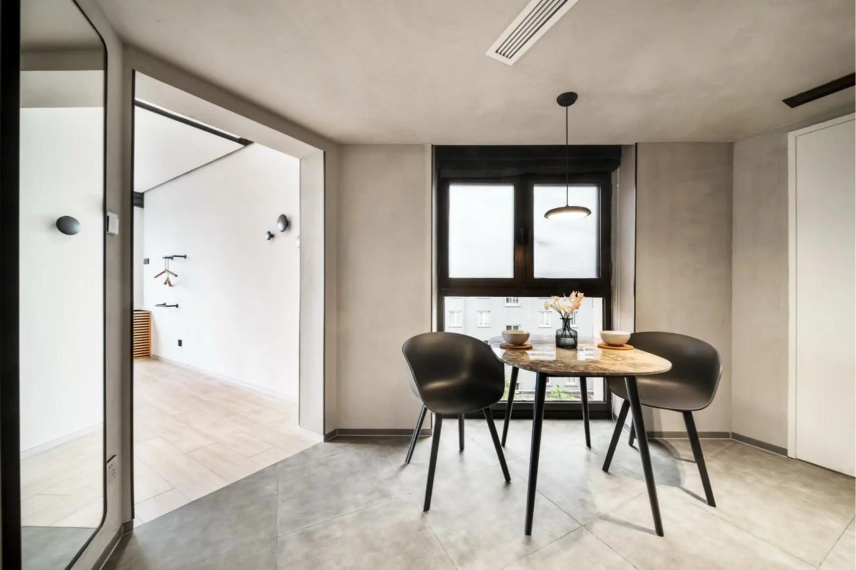 Dining area in Stey Beijing Sanlitun Boutique Hotel