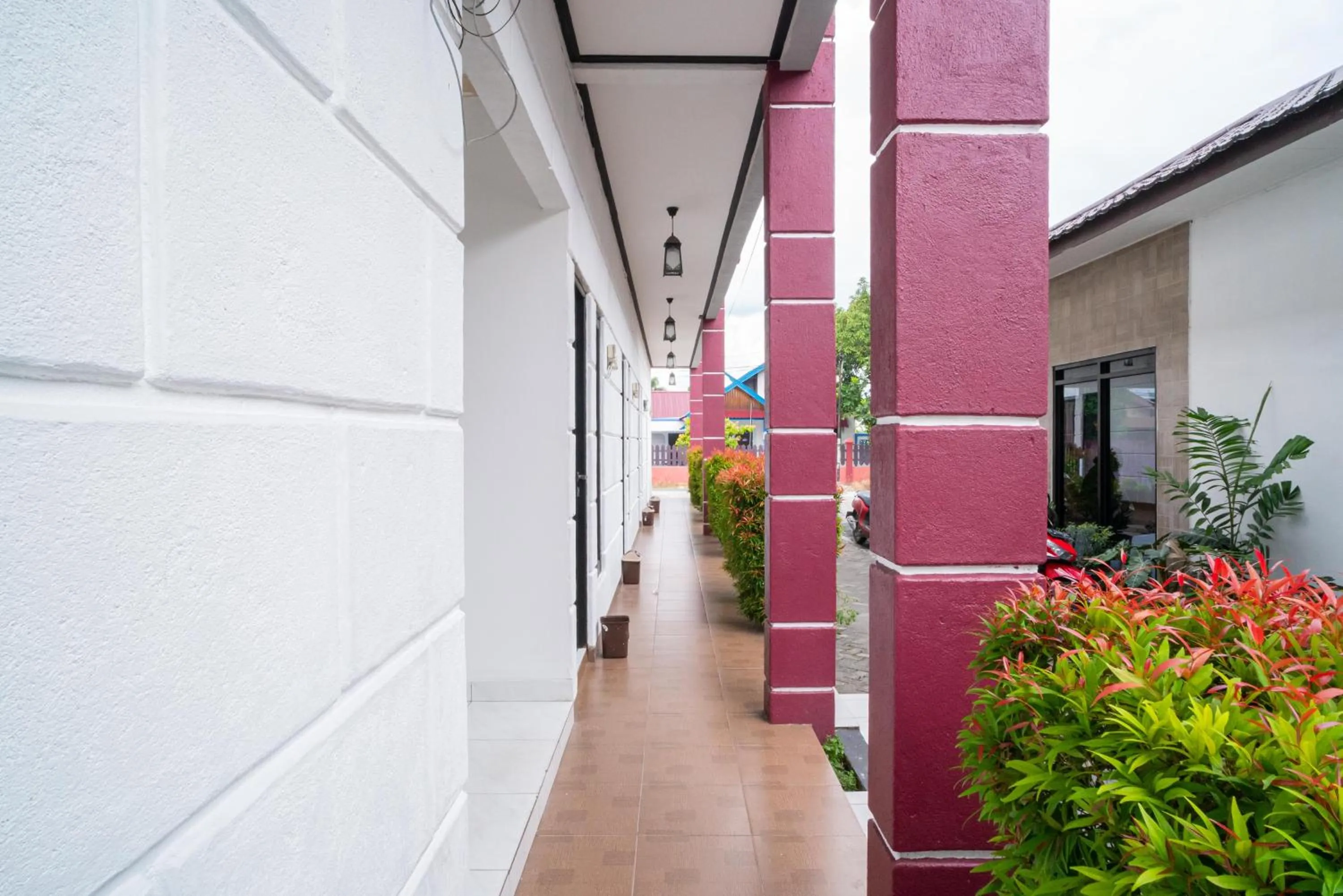 RedDoorz @ Wisma Pangrango