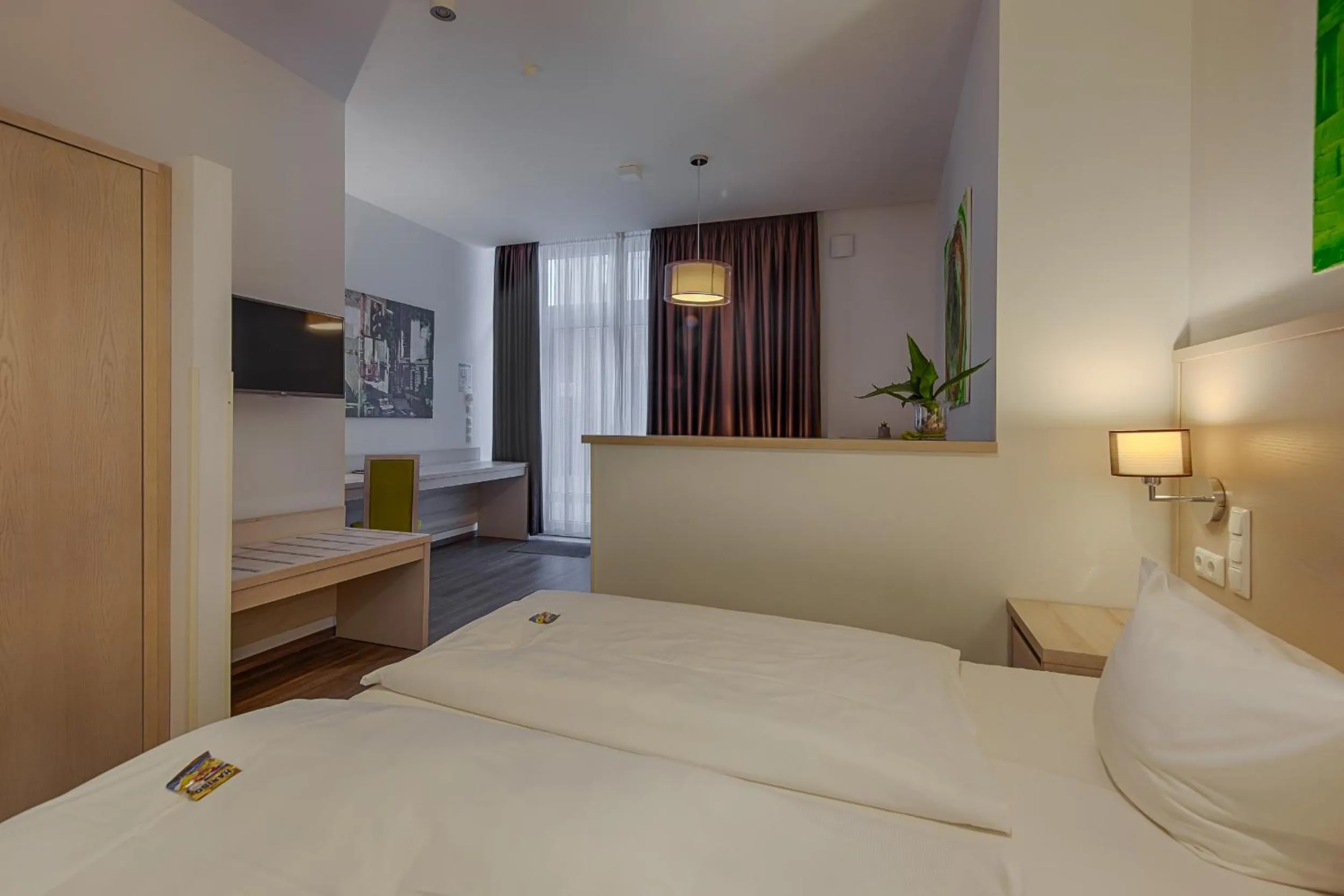 Bedroom, Bed in Hotel Fürsteneck