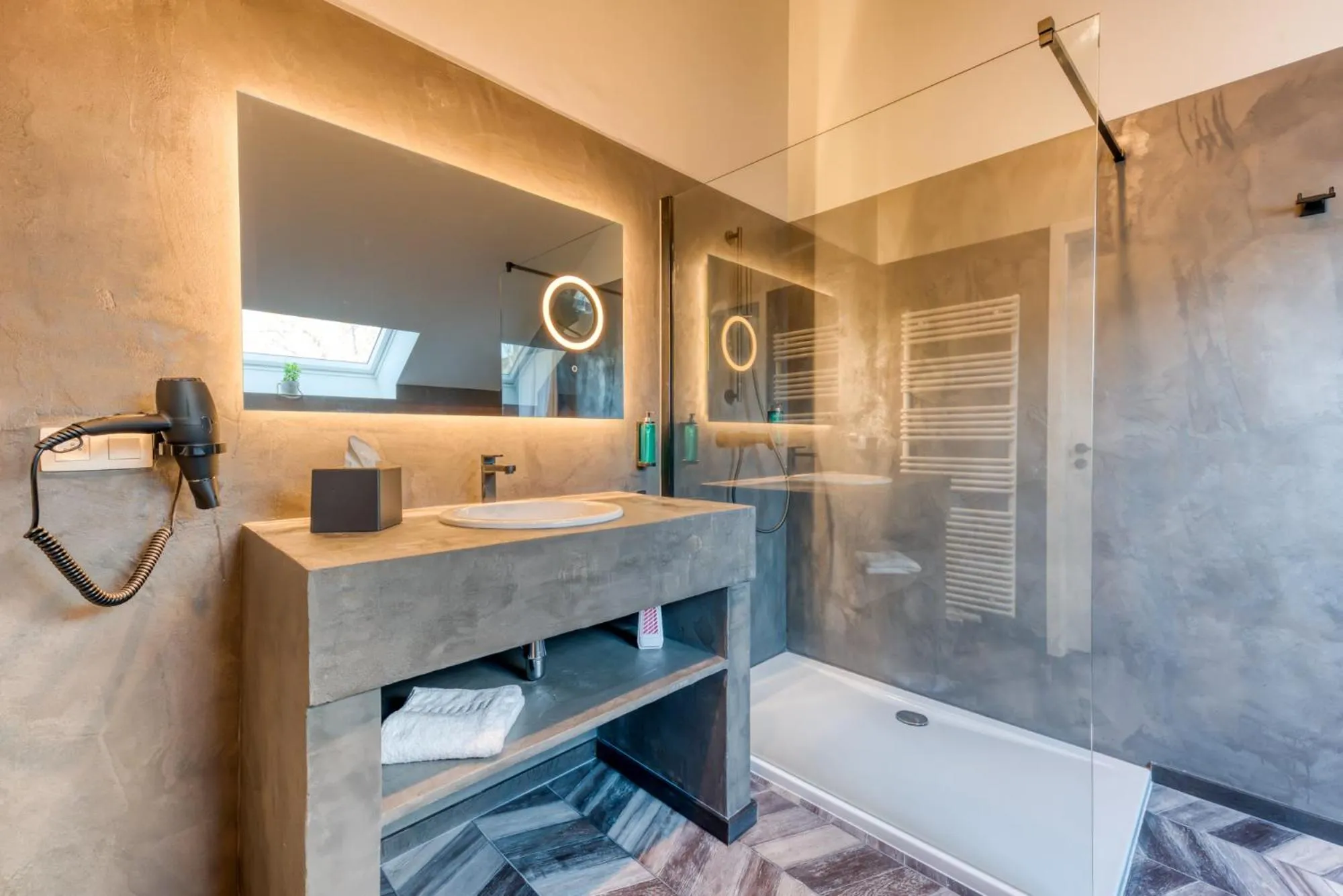 Bathroom in Les Chambres du Vieux Château