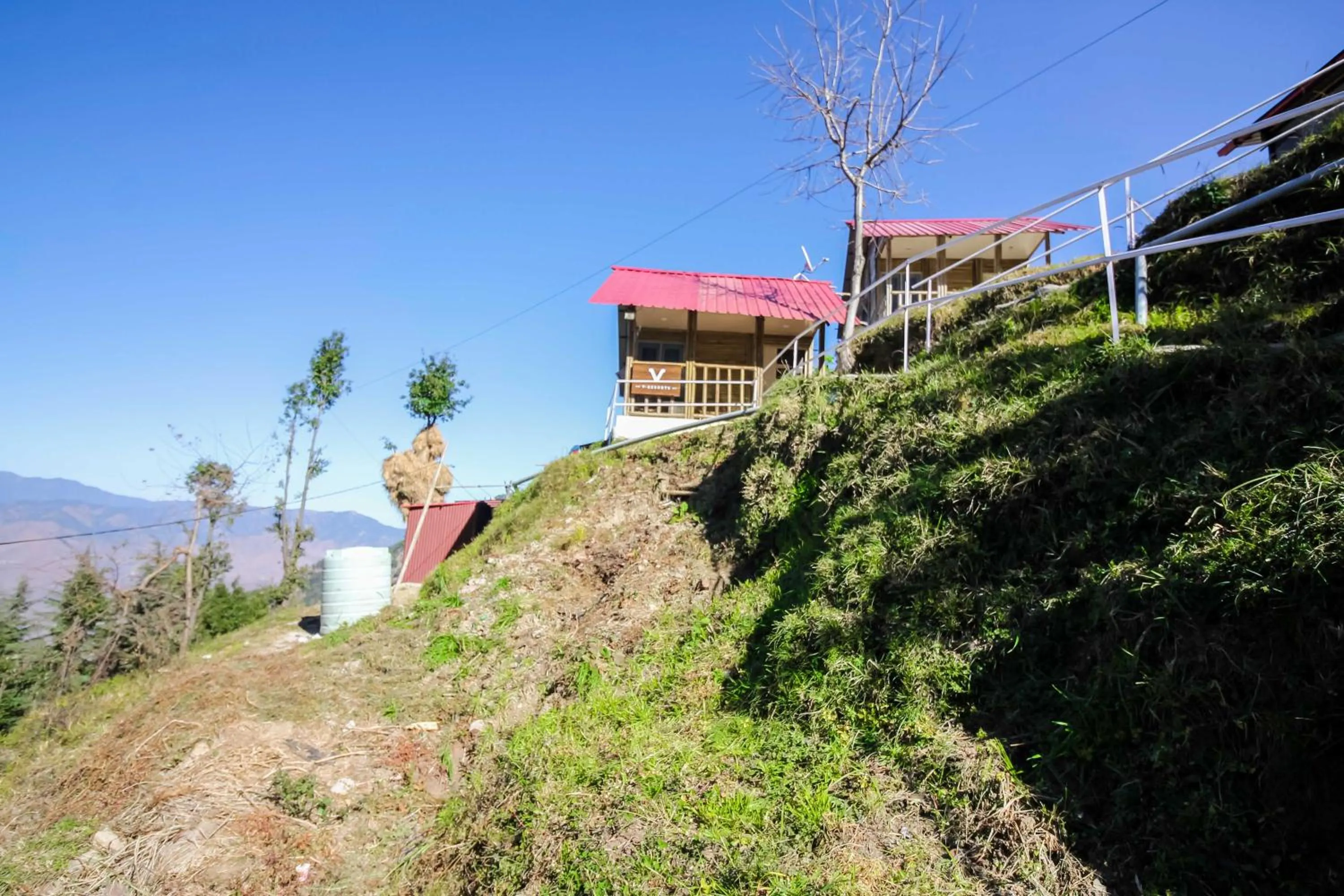 Garden in Glamwood Resort Dhanaulti, Ranked 1 in Dhanaulti