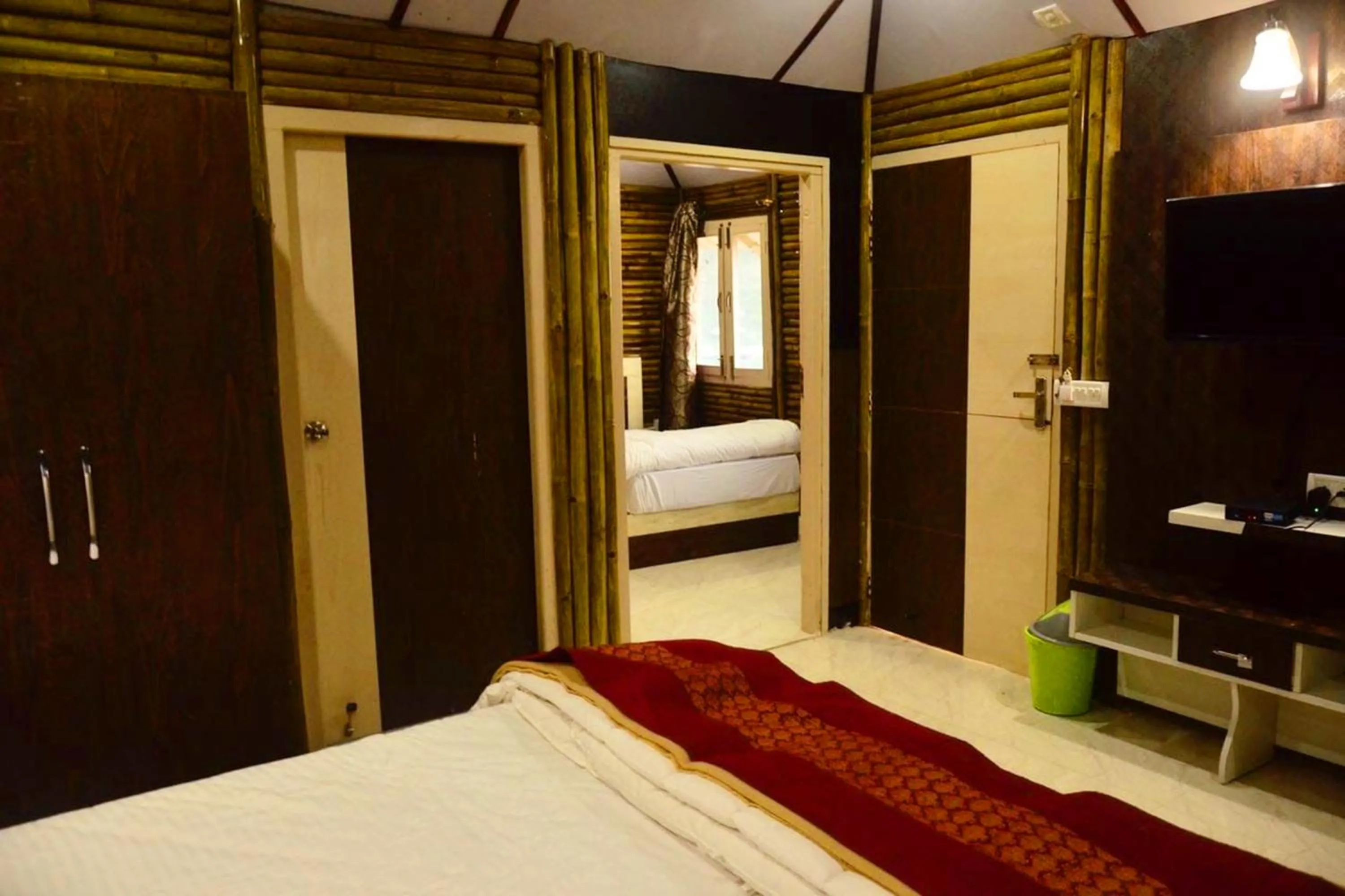 TV and multimedia, Bed in Glamwood Resort Dhanaulti, Ranked 1 in Dhanaulti