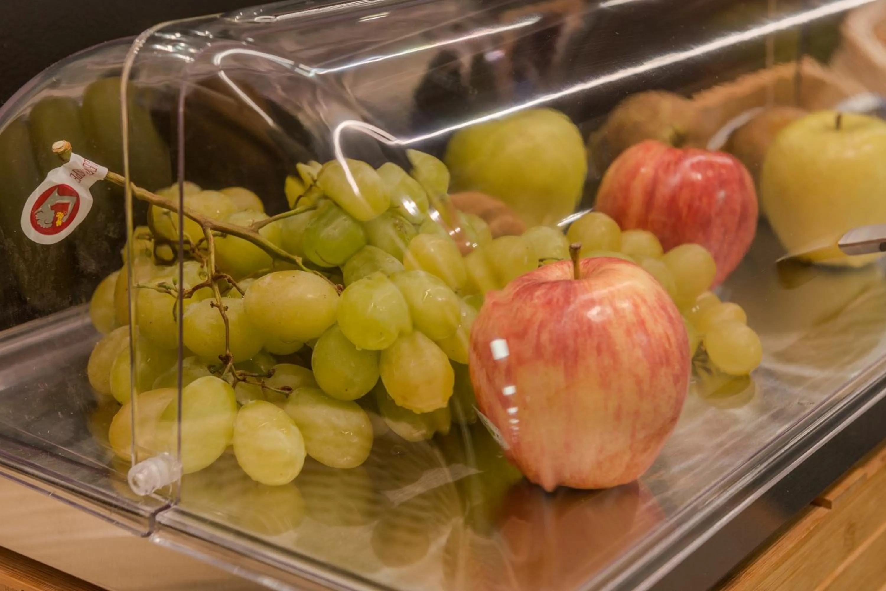 Buffet breakfast in Hotel Olot Centre