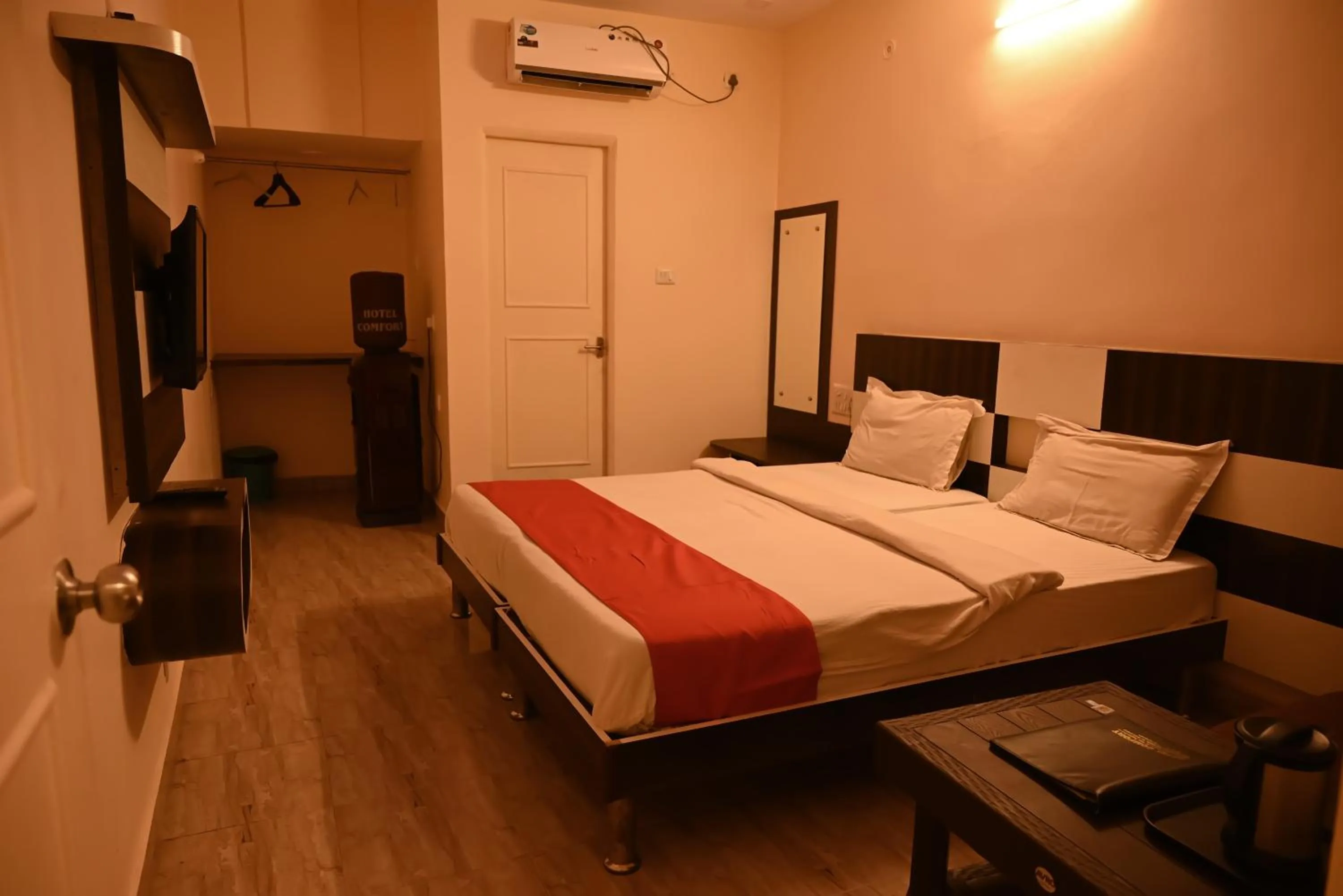 Bed in Hotel Comfort and Terrace Lounge