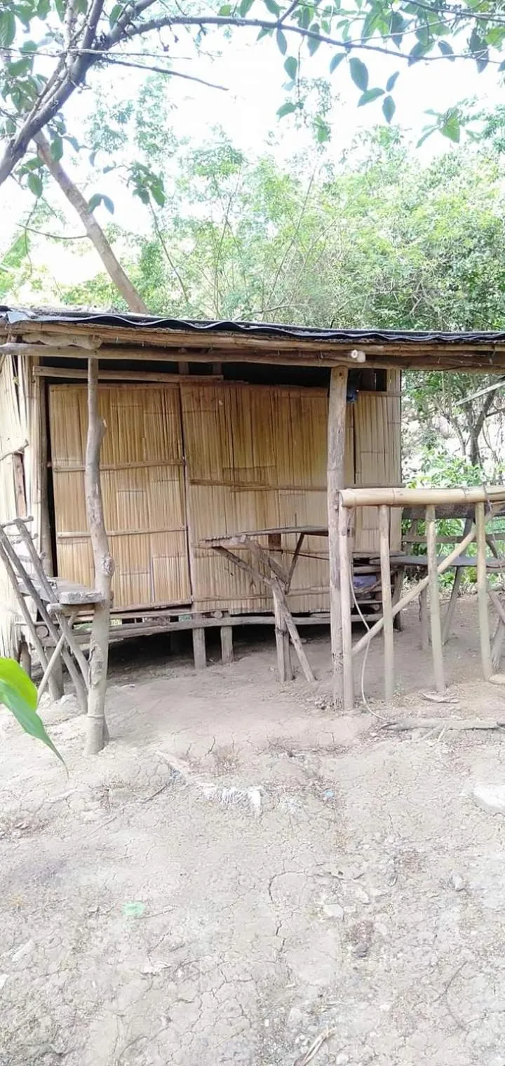 Raw Camping at Camping Paradise Singalong Mountain Garden