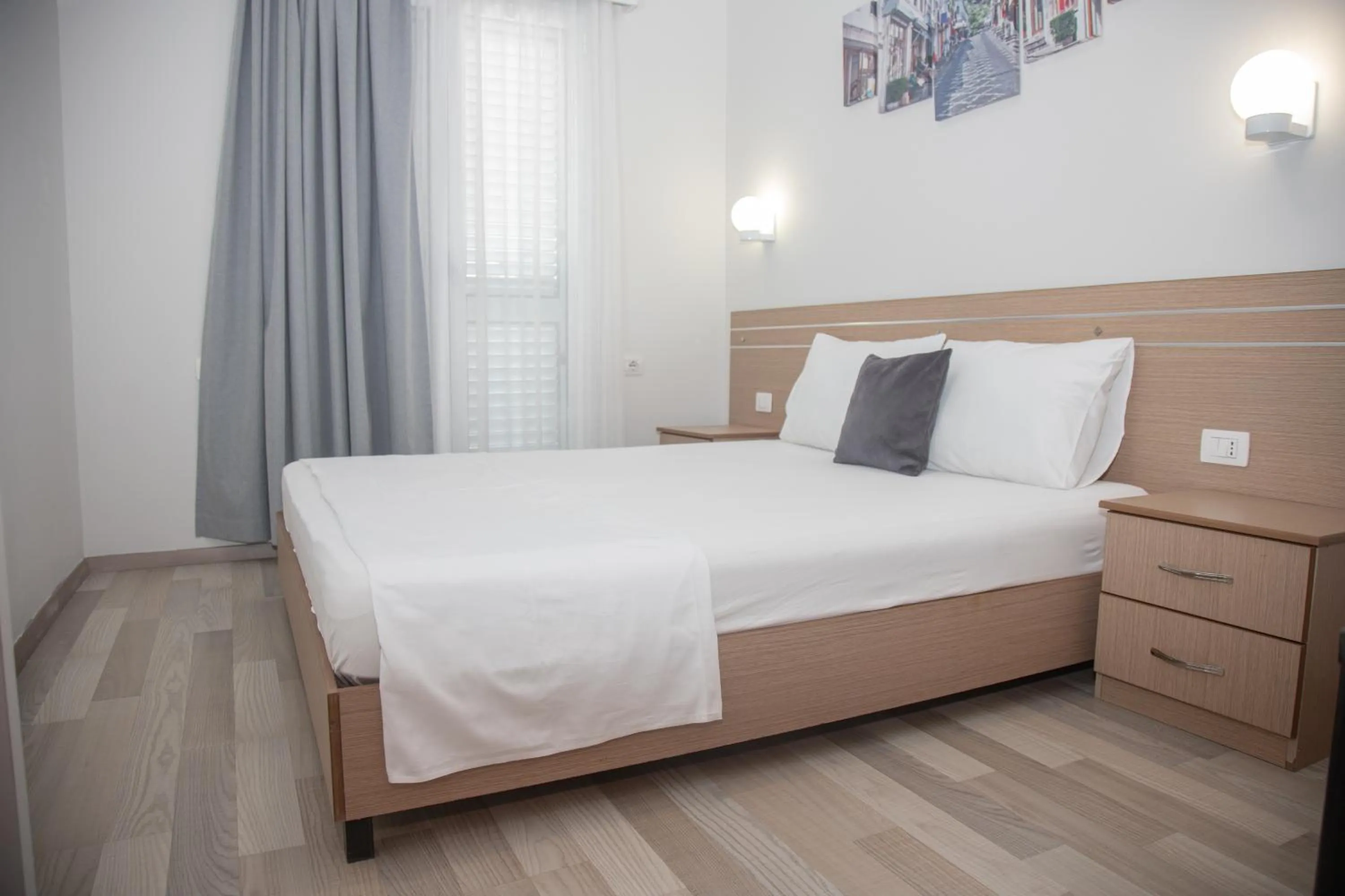 Bed in Hotel Number One