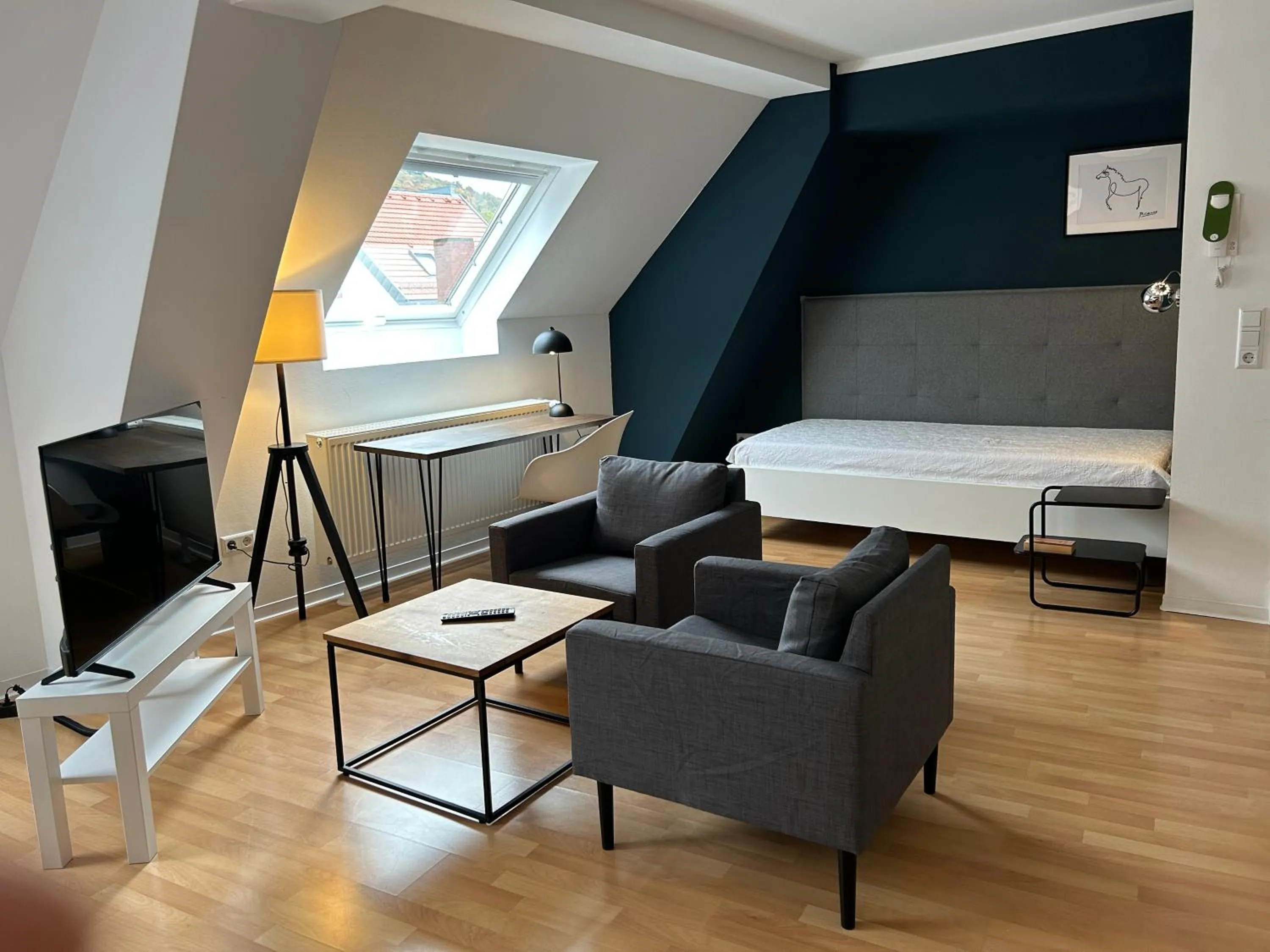 TV and multimedia, Bed in DK Hotel Heidelberg