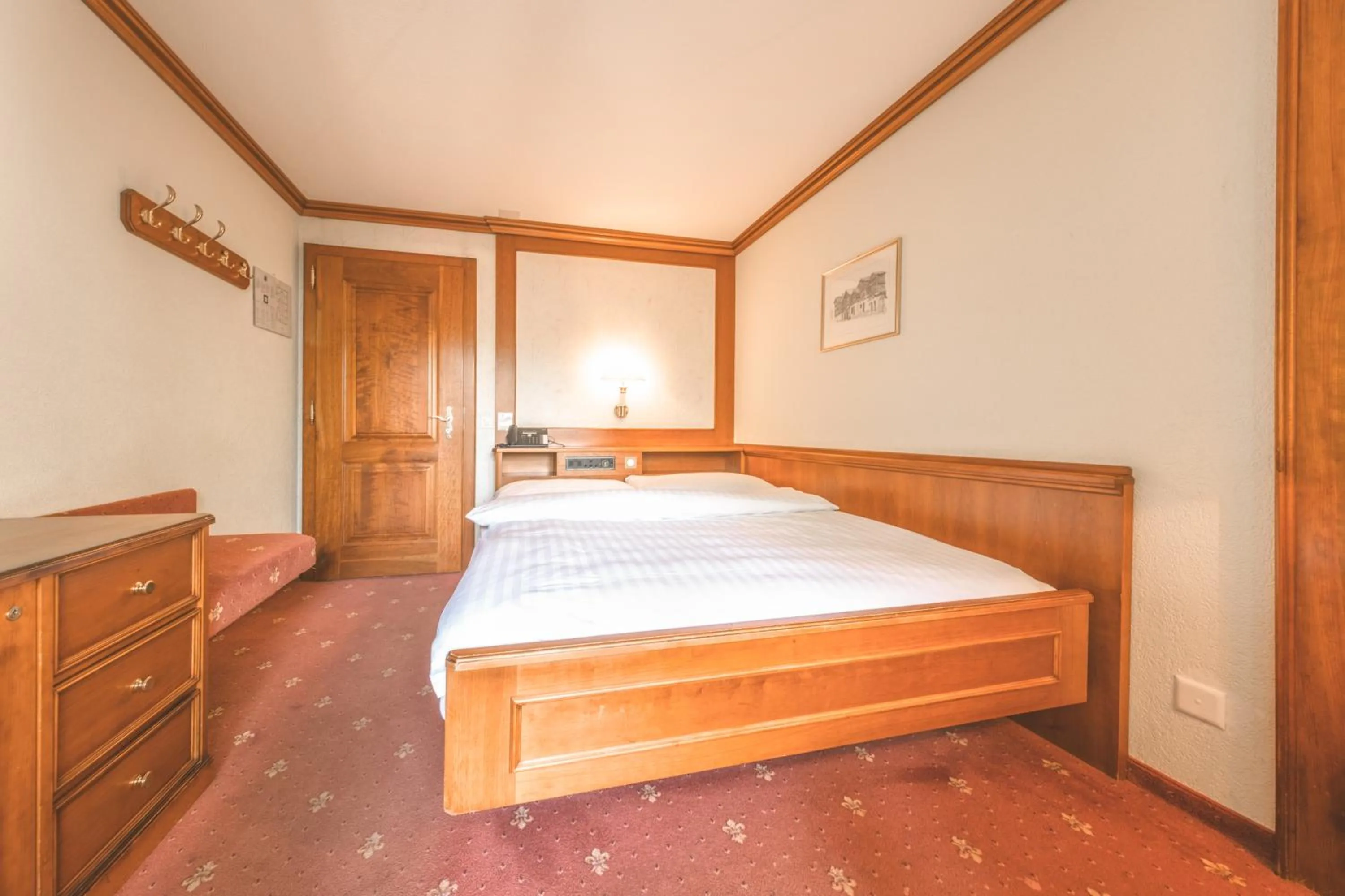 Photo of the whole room, Bed in Antares Hotel