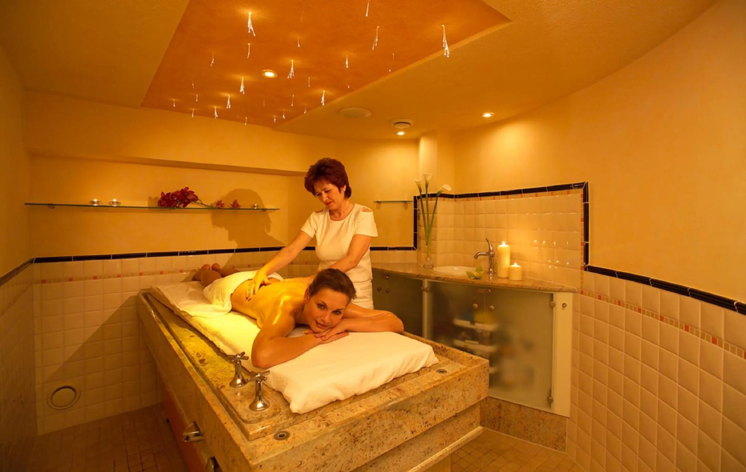 Massage in Antares Hotel