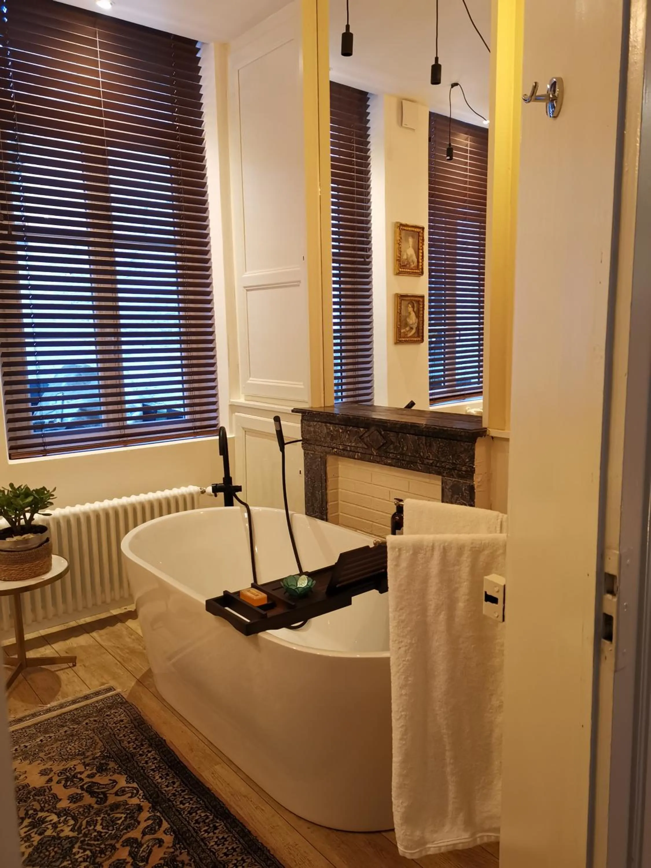 Bathroom in JARDIN D'HIVER CASSEL Suite de 70 m2