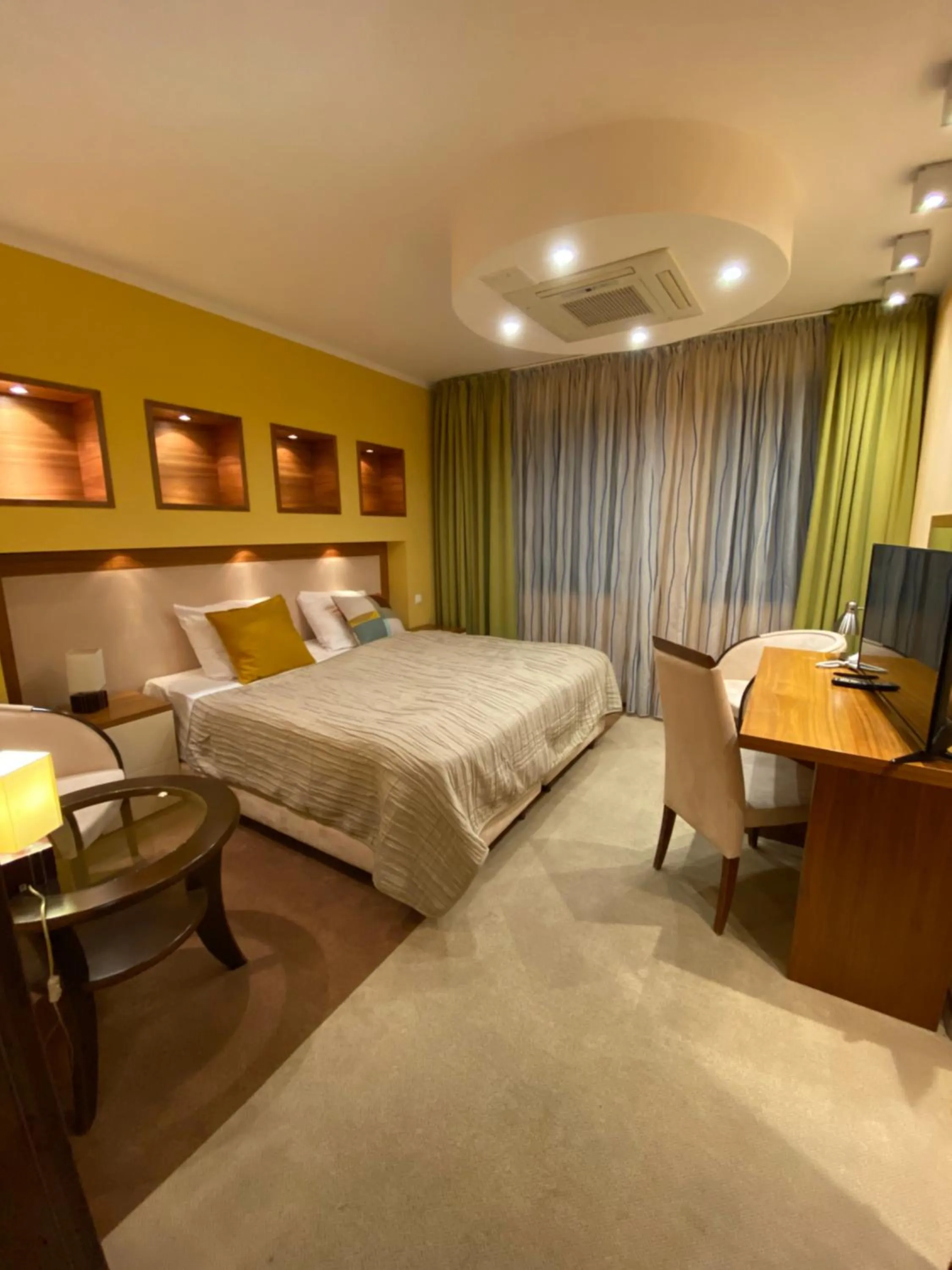 Bed in Hotel City Park Barlinek