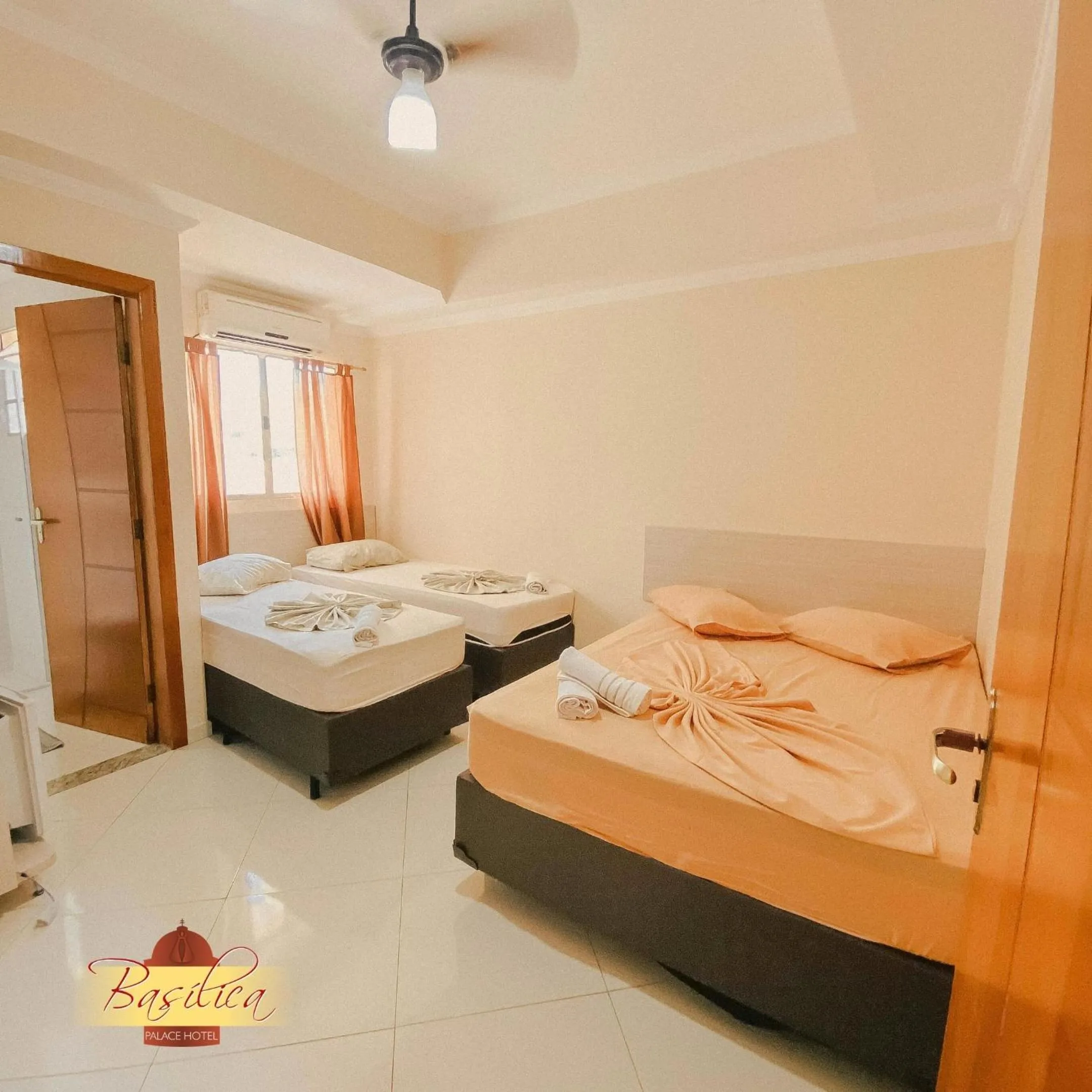 Bed in Basilica Palace Hotel