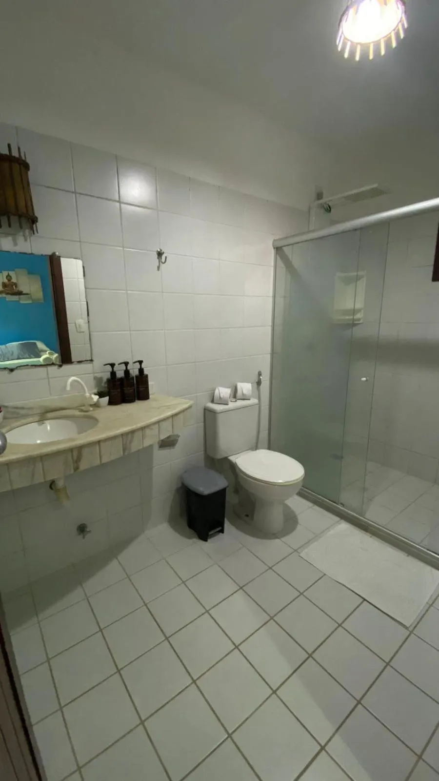 Bathroom in Chez Max Pousada