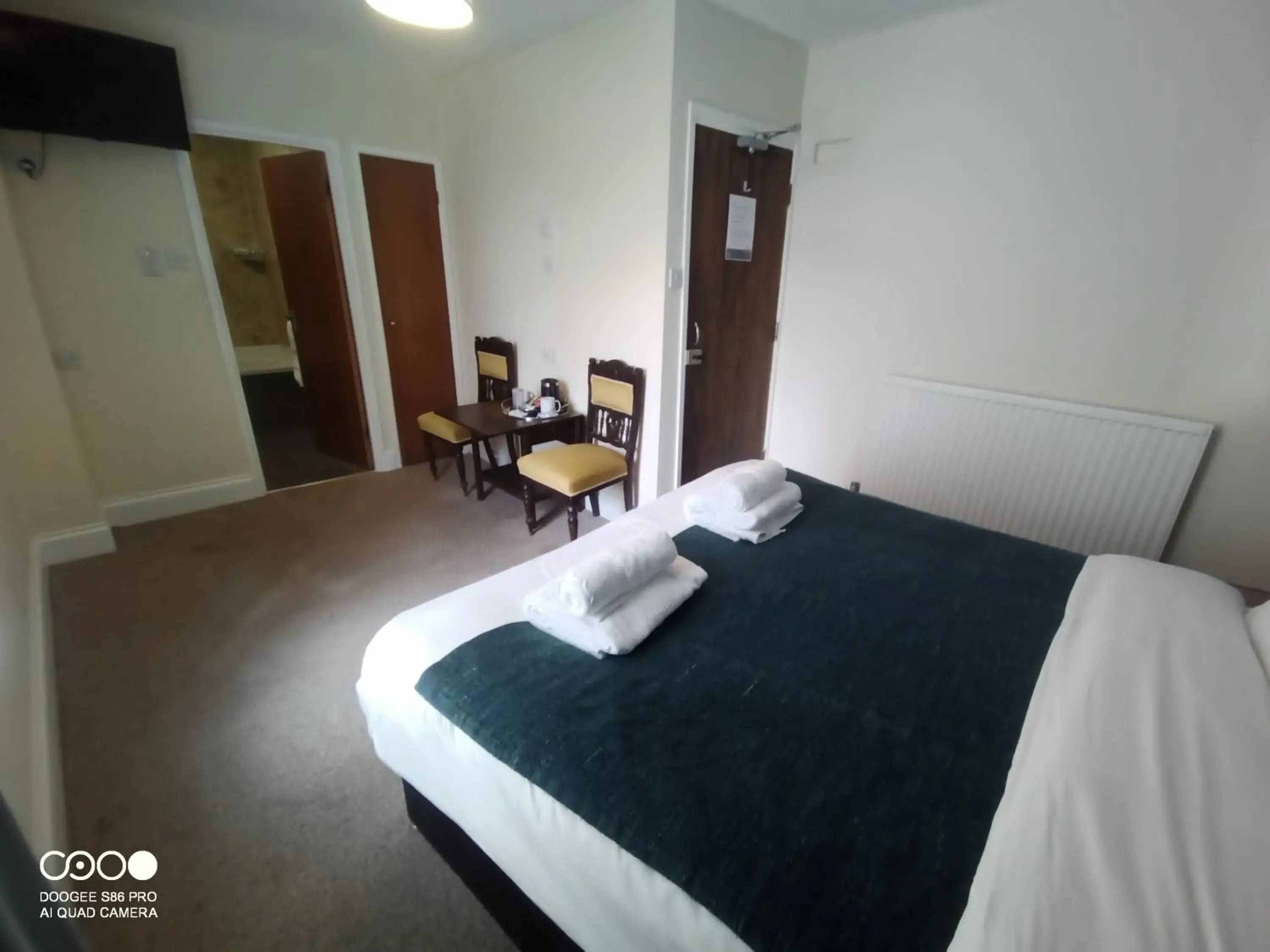 Photo of the whole room in The Maycliffe Hotel Photo of the whole room in The Maycliffe Hotel