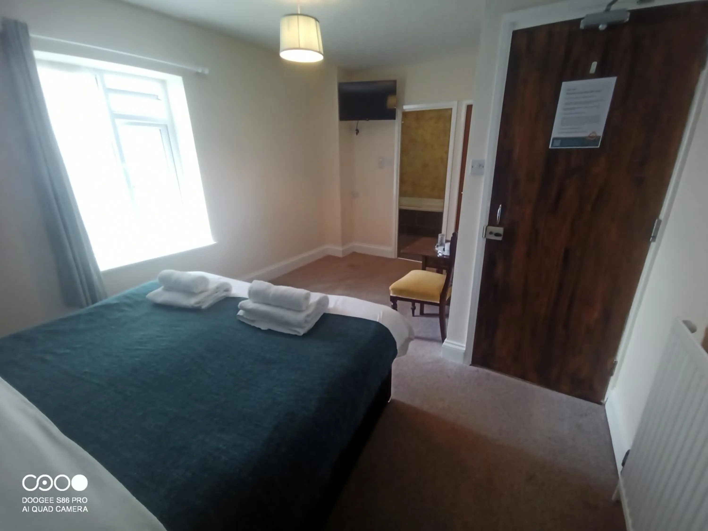 Photo of the whole room in The Maycliffe Hotel