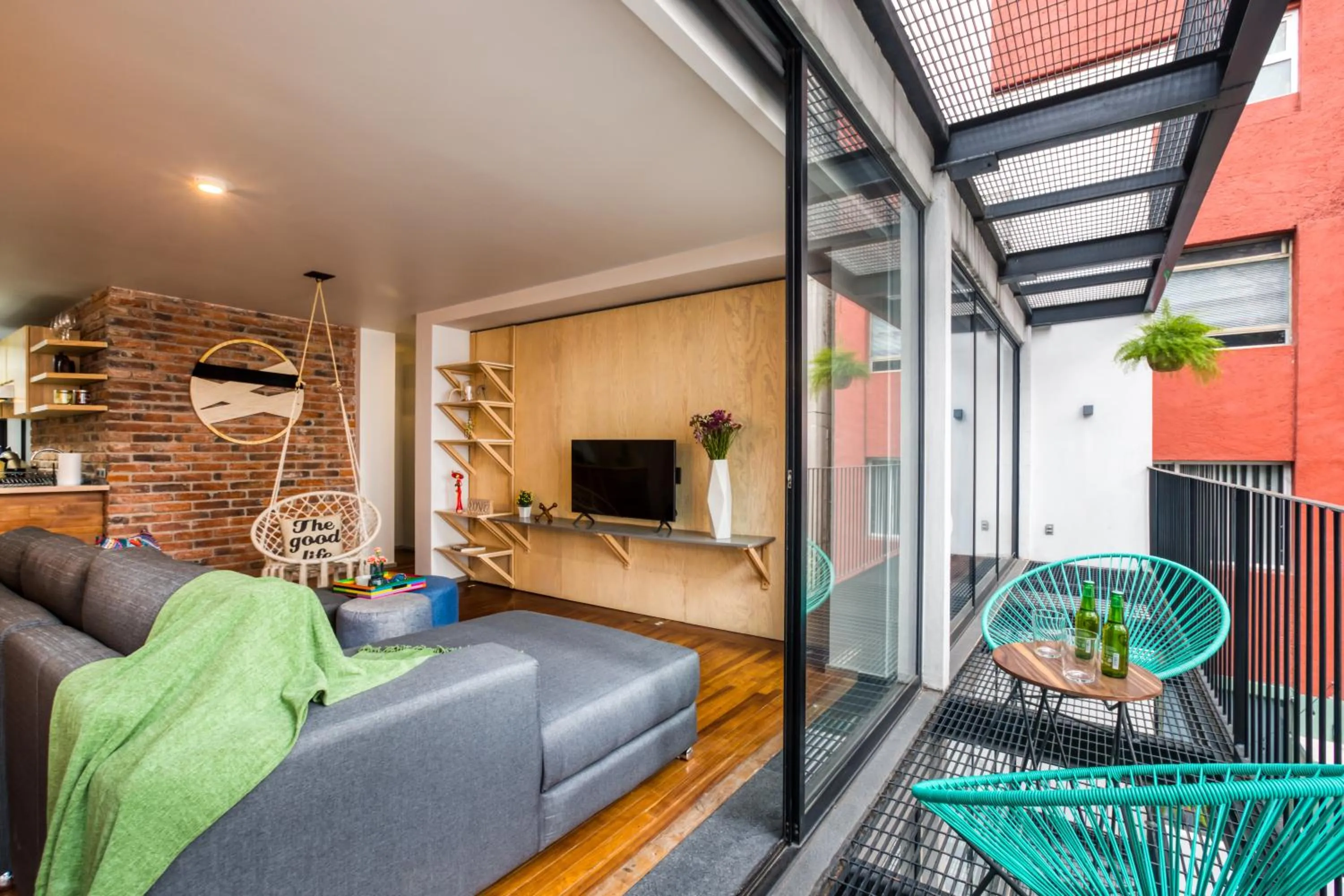 TV and multimedia in ULIV Condesa