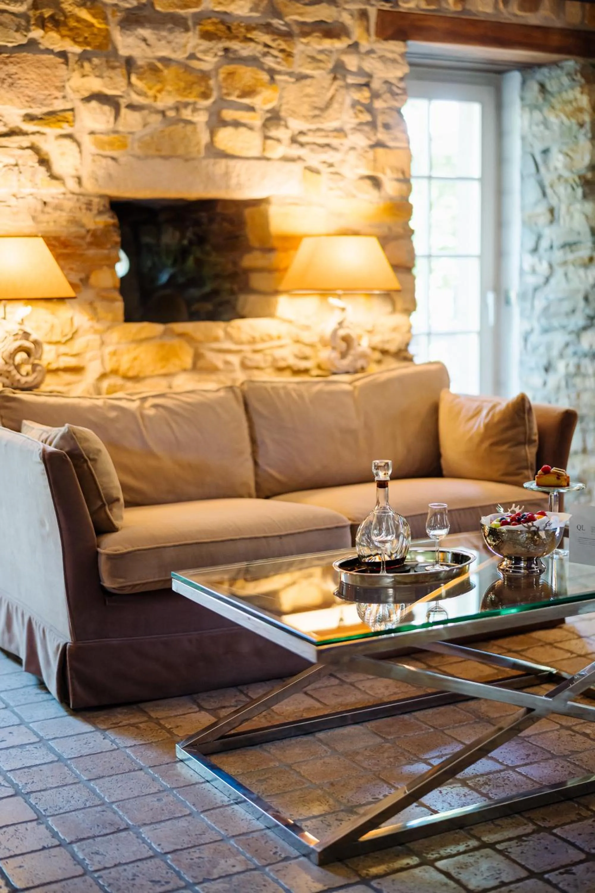 TV and multimedia in Schlosshotel Hugenpoet