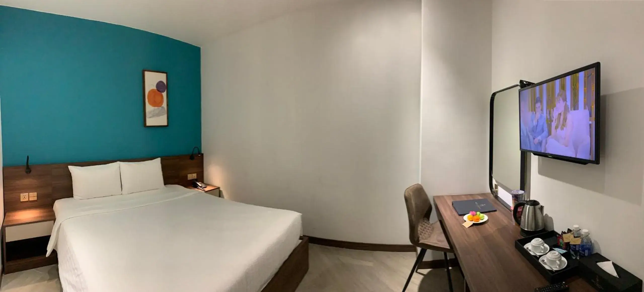 Standard Queen Room in CHAU KHUONG HOTEL Standard Queen Room in CHAU KHUONG HOTEL