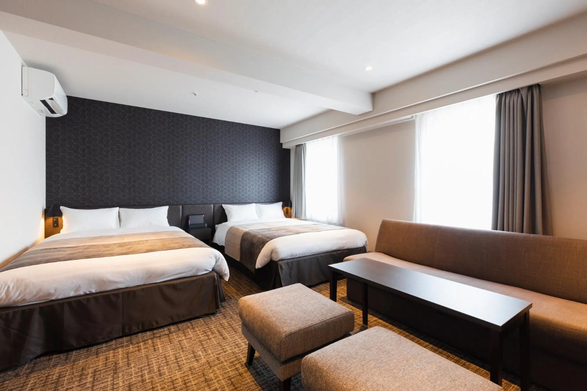Photo of the whole room, Bed in HOTEL ASYL TOKYO KAMATA
